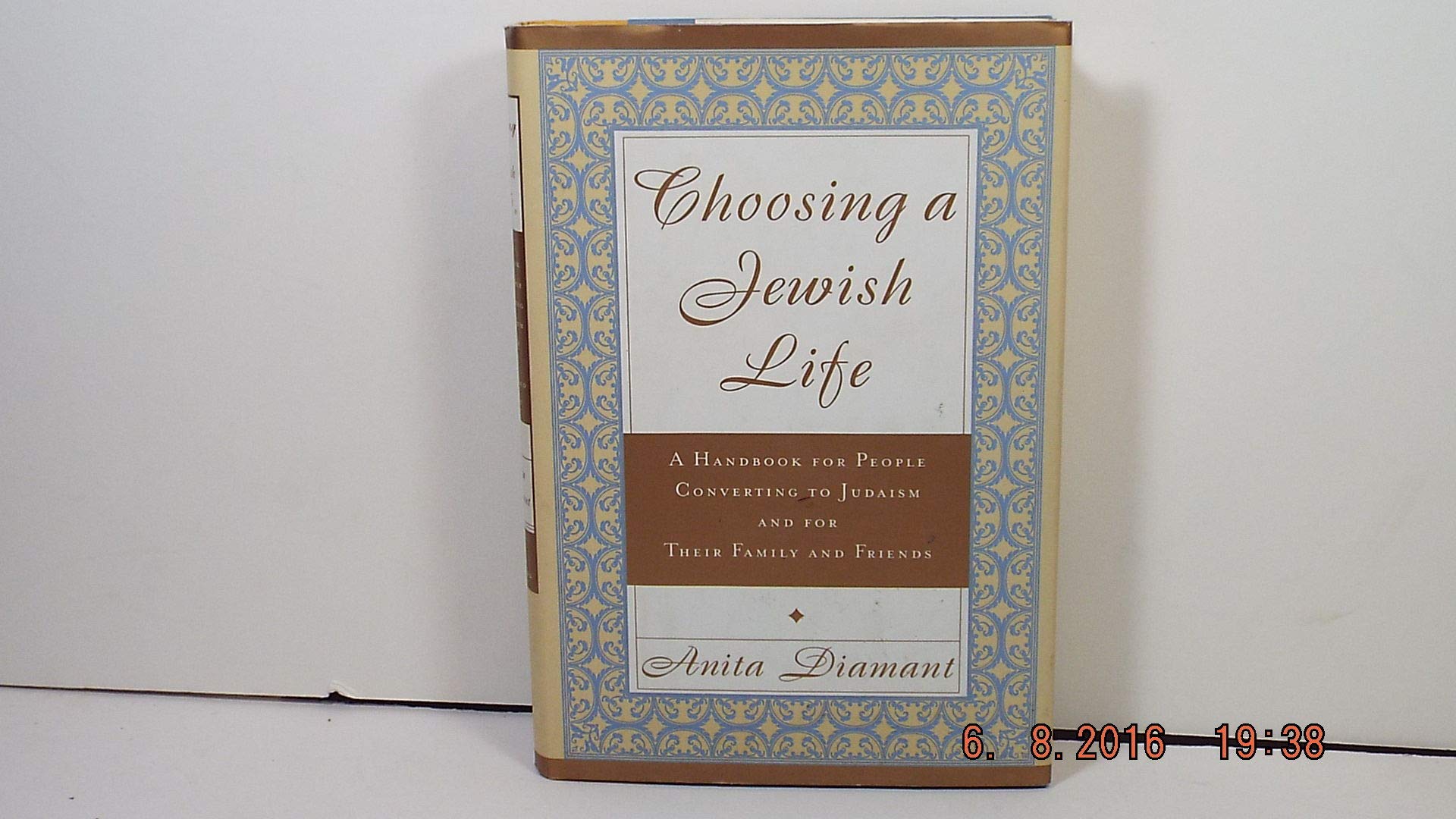 Choosing a Jewish Life: A Handbook for People Converting to Judaism and for Their Family and Friends used book depot