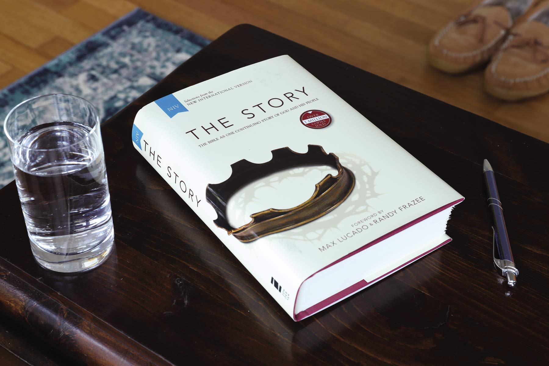 NIV, The Story, Hardcover: The Bible as One Continuing Story of God and His People used book depot