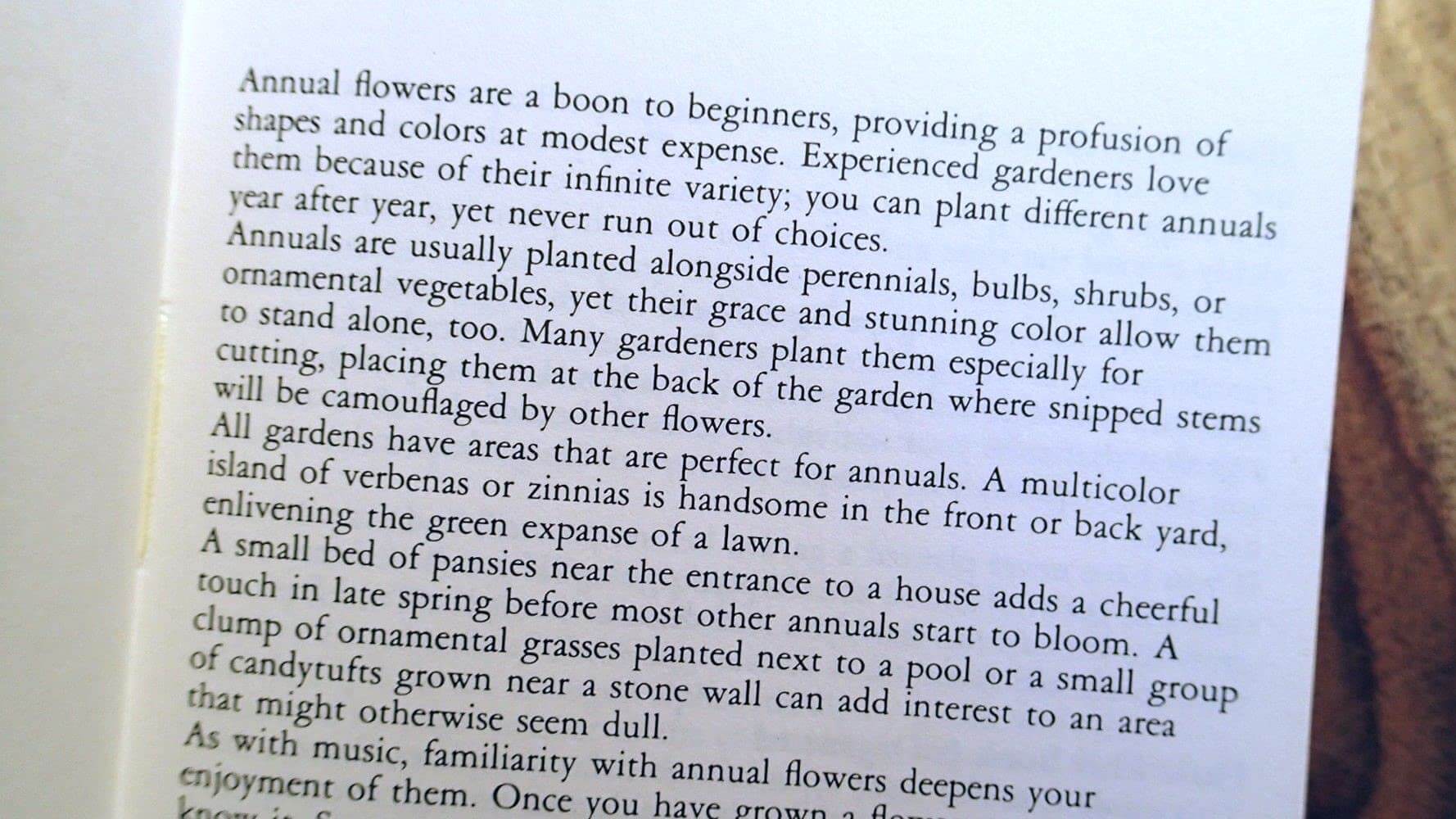 Taylor's Guide to Annuals (Taylor's Guide to Gardening) used book depot