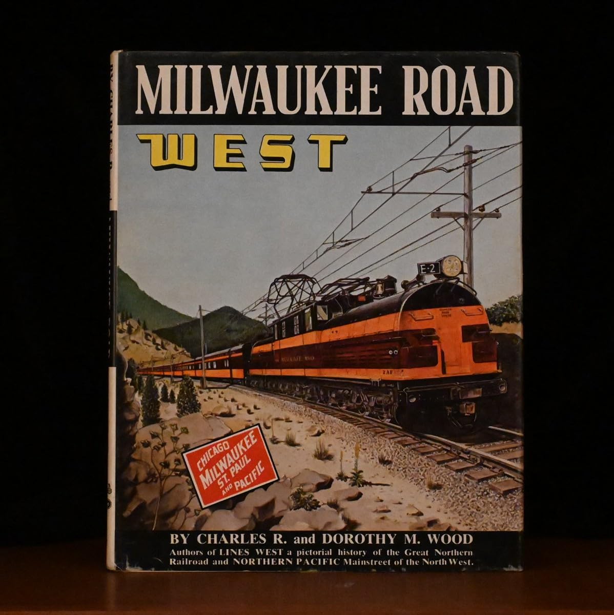 Milwaukee Road West used book depot