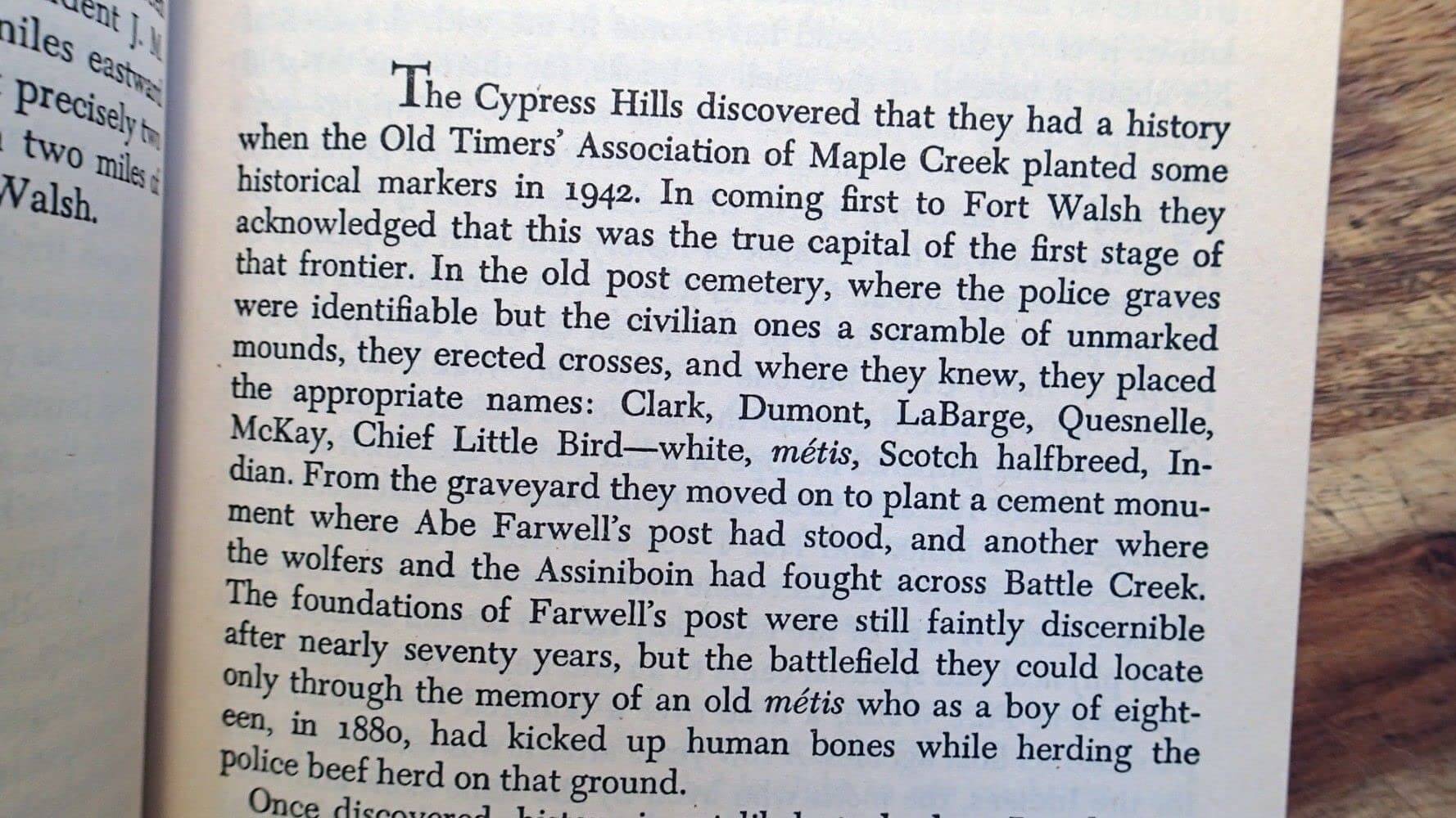 Wolf Willow: A History, a Story, and a Memory of the Last Plains Frontier used book depot
