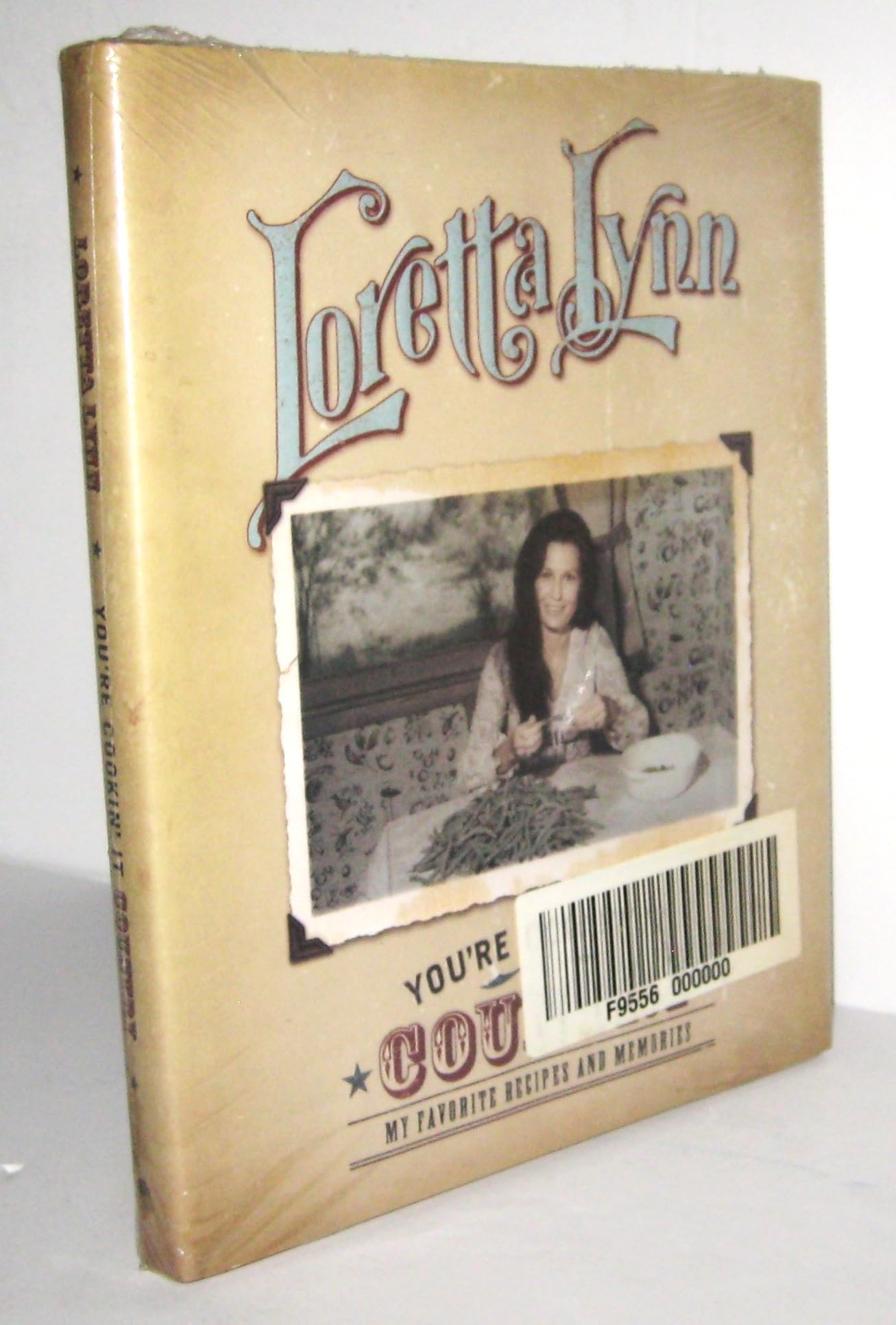 You're Cookin' It Country: My Favorite Recipes and Memories used book depot