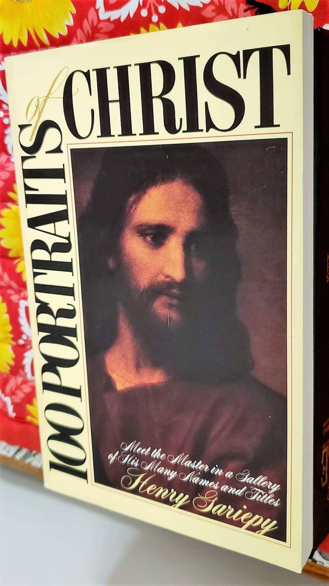 100 Portraits of Christ: used book depot