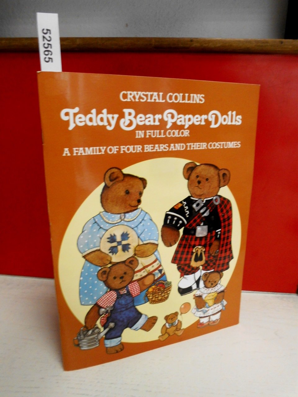 Teddy Bear Paper Dolls in Full Color: A Family of Four Bears and Their Costumes used book depot