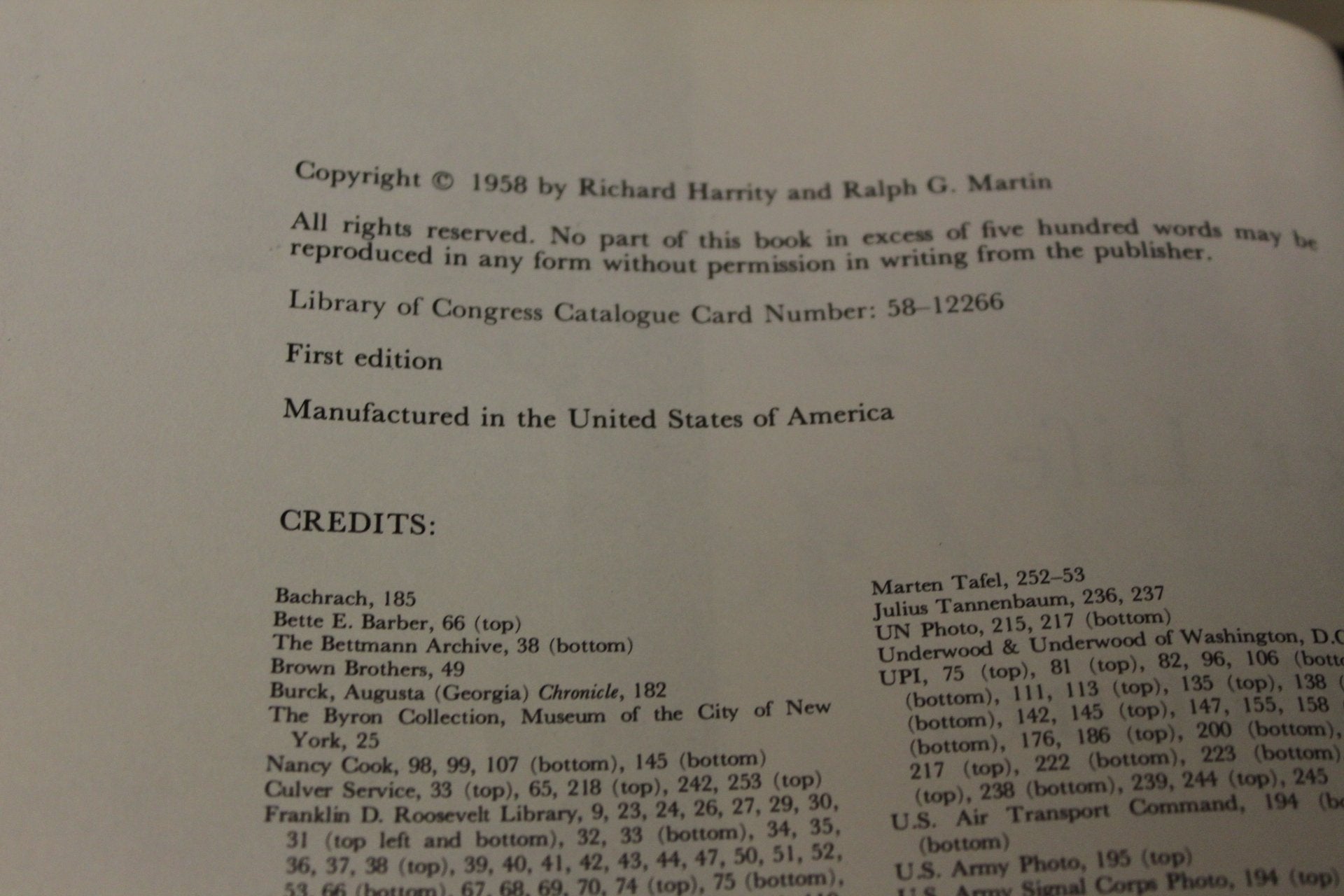 Eleanor Roosevelt: Her life in pictures, used book depot