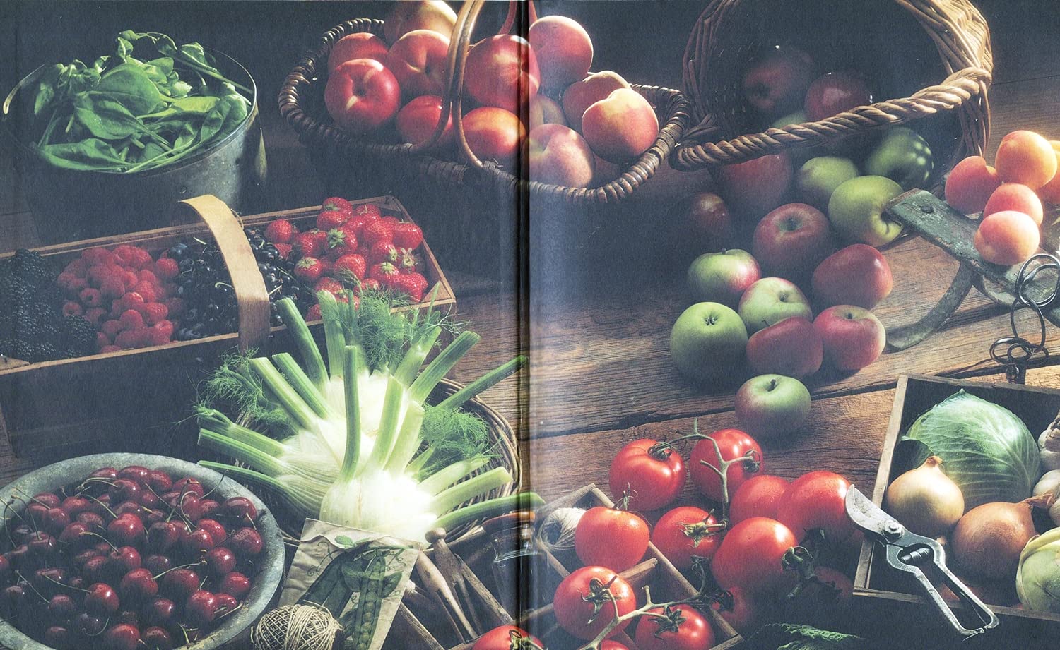 Foods That Harm, Foods That Heal: An A - Z Guide to Safe and Healthy Eating