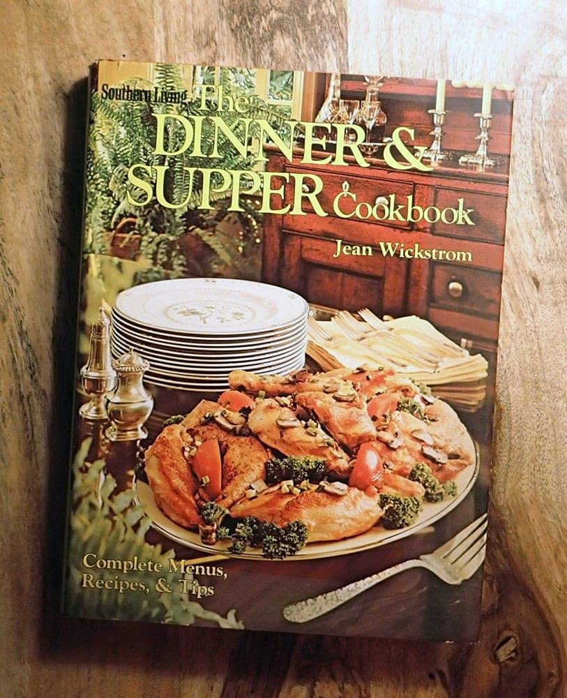 The dinner & supper cookbook: Complete menus, recipes & tips used book depot
