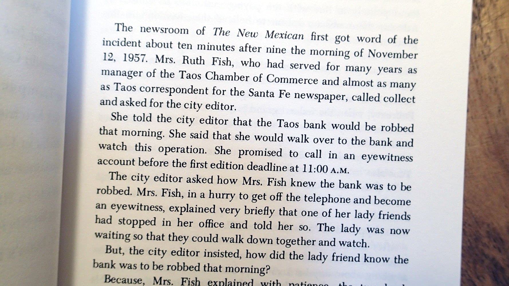 The Great Taos Bank Robbery: And Other Indian Country Affairs used book depot