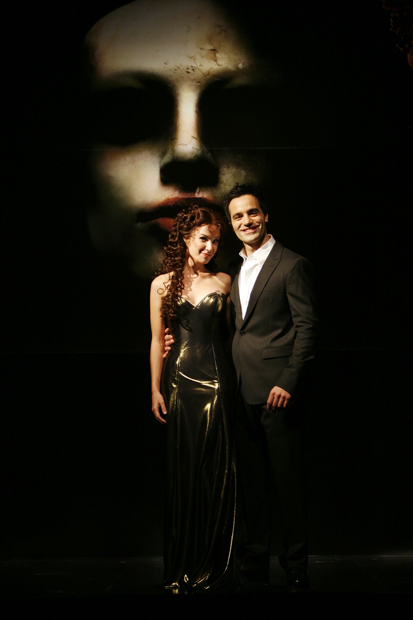 Love Never Dies (Cast Recording) [2 CD/DVD Combo] [Deluxe Edition] used book depot