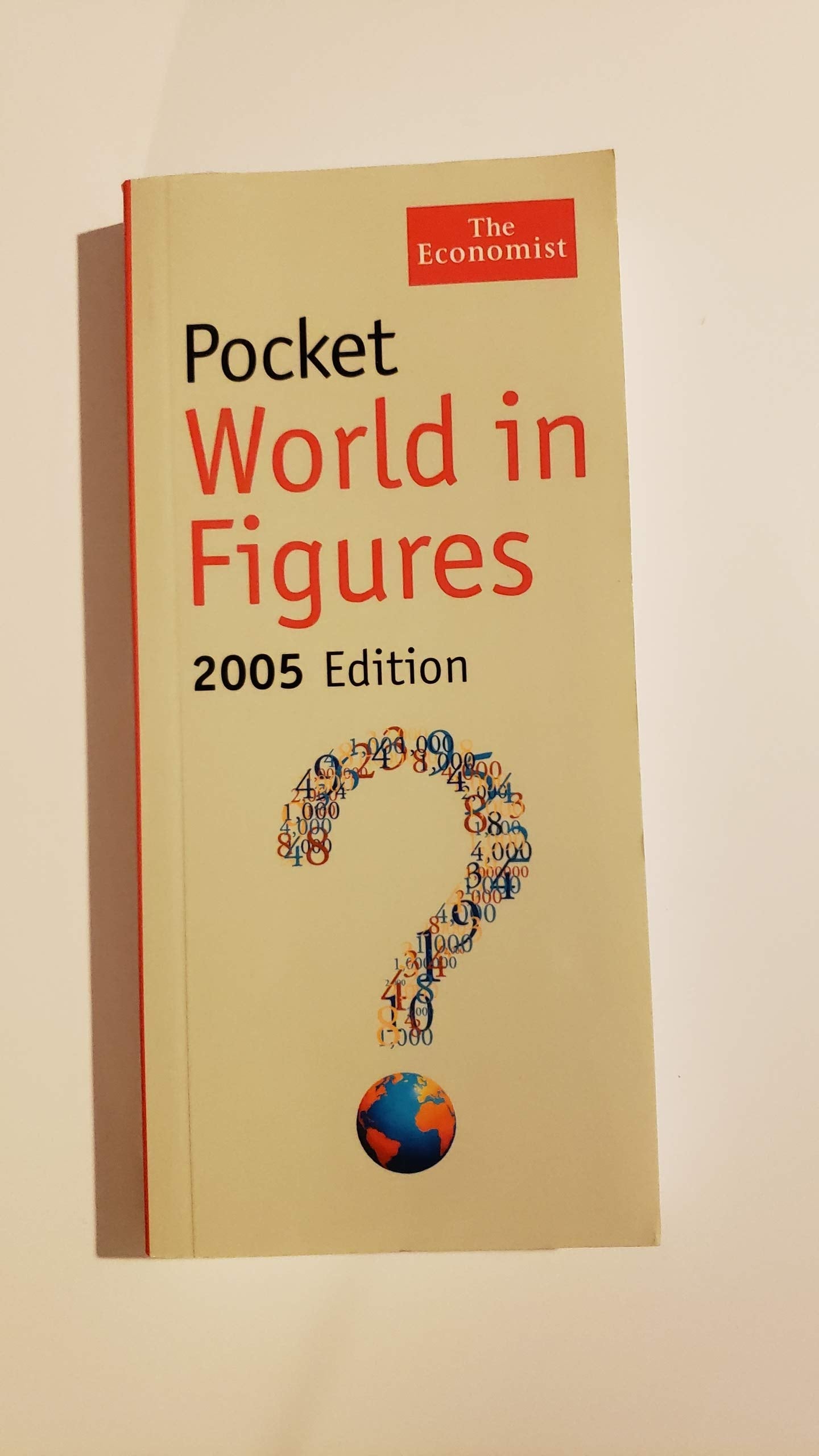 THE ECONOMIST POCKET WORLD IN FIGURES: 2005 Edition used book depot