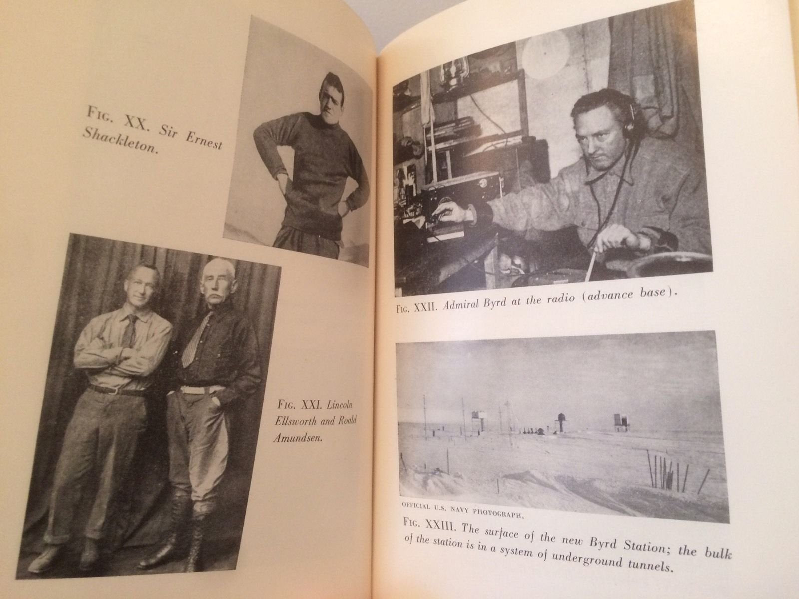 The Loneliest Continent: The Story of Antarctic Discovery used book depot