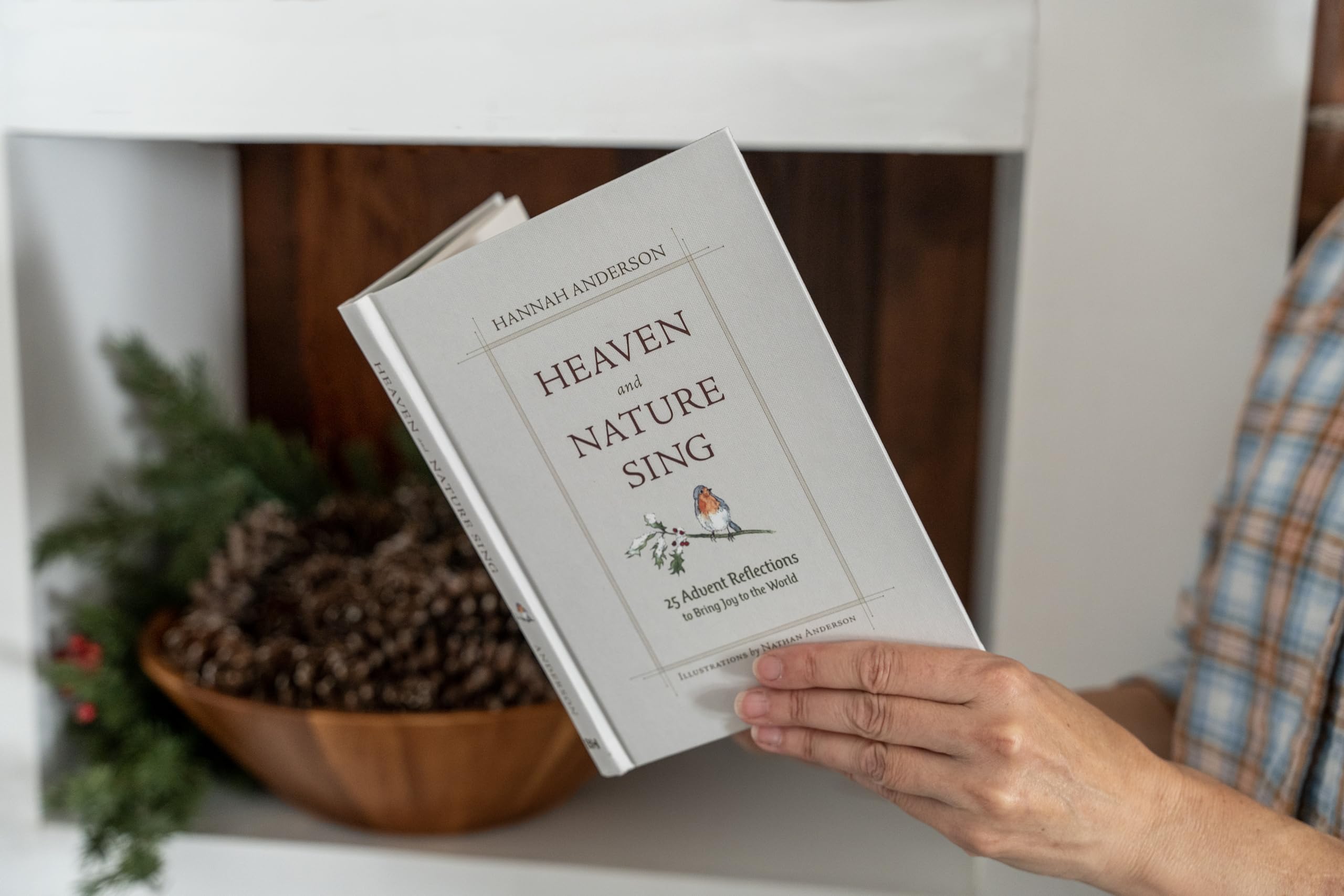 Heaven and Nature Sing: 25 Advent Reflections to Bring Joy to the World