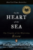 In the Heart of the Sea: The Tragedy of the Whaleship Essex [Paperback] Philbrick, Nathaniel