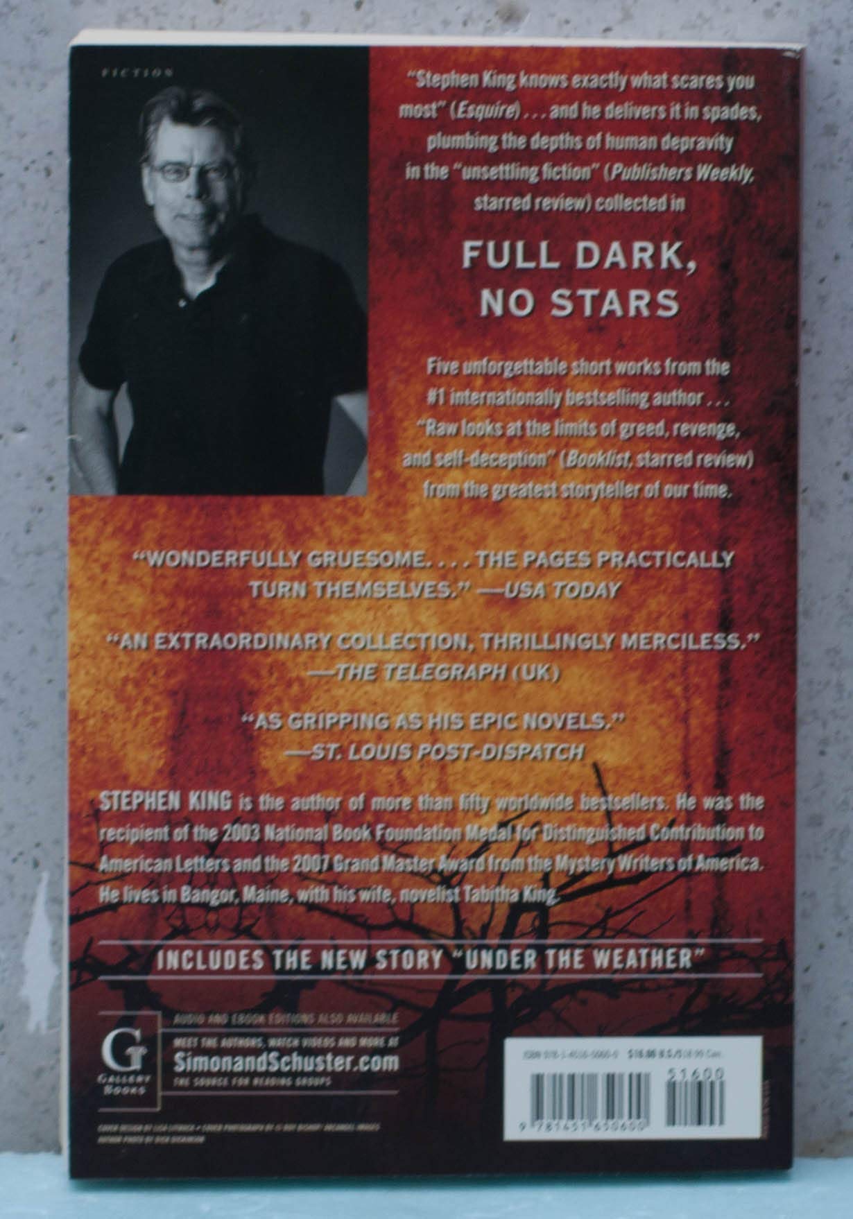 Full Dark, No Stars
