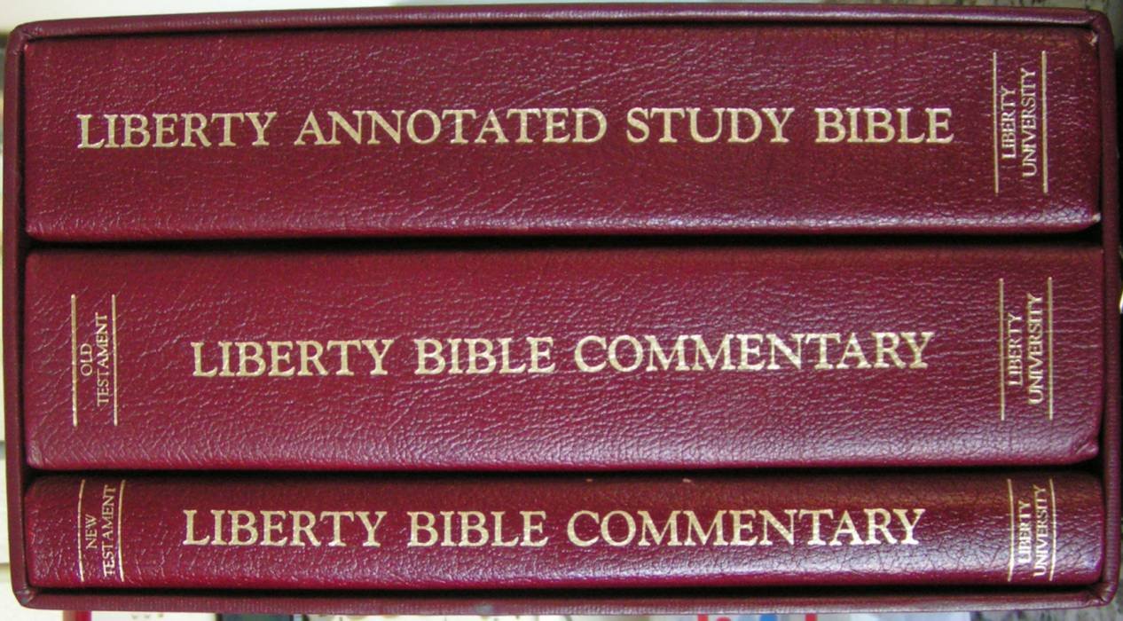 Liberty University Layman's Library (3-Volume Box Set): Liberty Bible Commentary Old Testament & New Testament, Liberty Annotated Study Bible used book depot