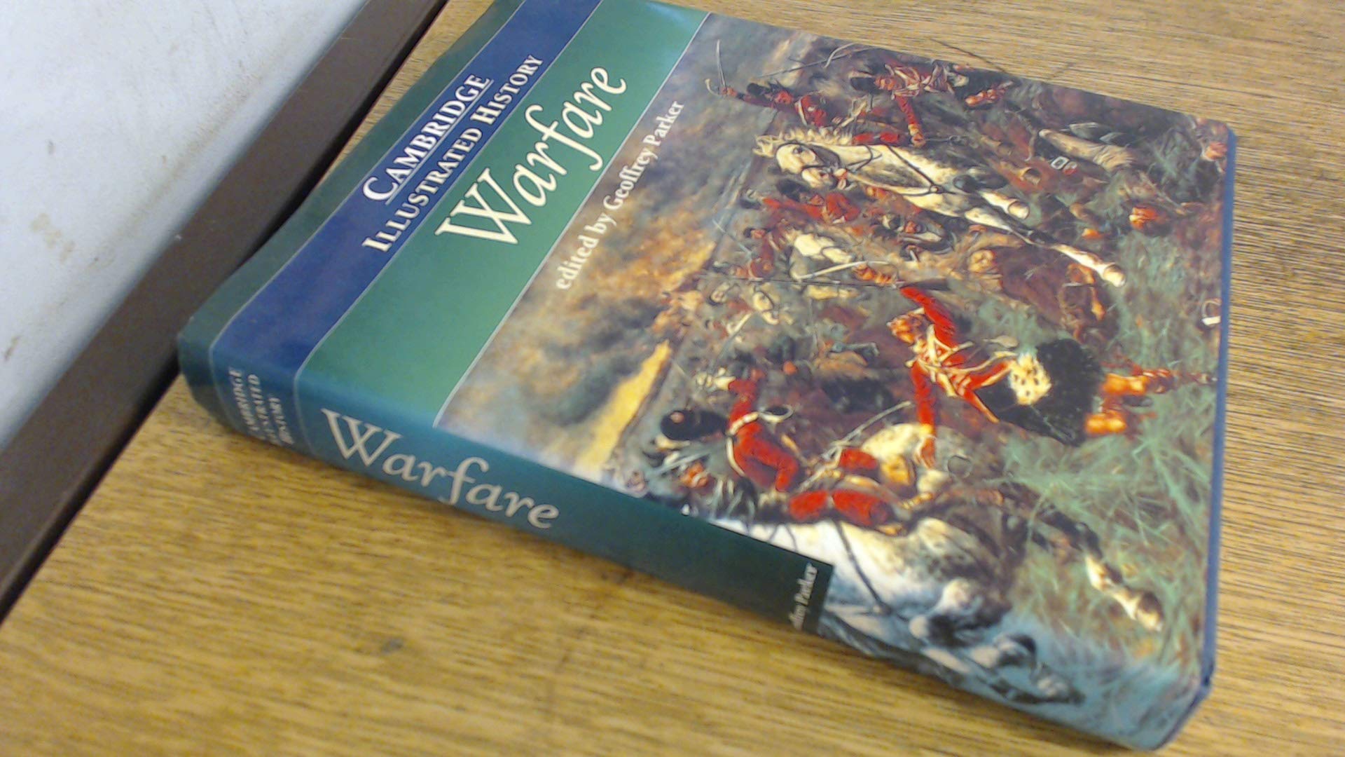 The Cambridge Illustrated History of Warfare (Cambridge Illustrated Histories) used book depot