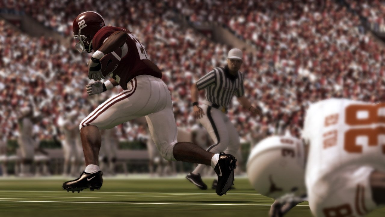 NCAA Football 11 - Xbox 360 used book depot