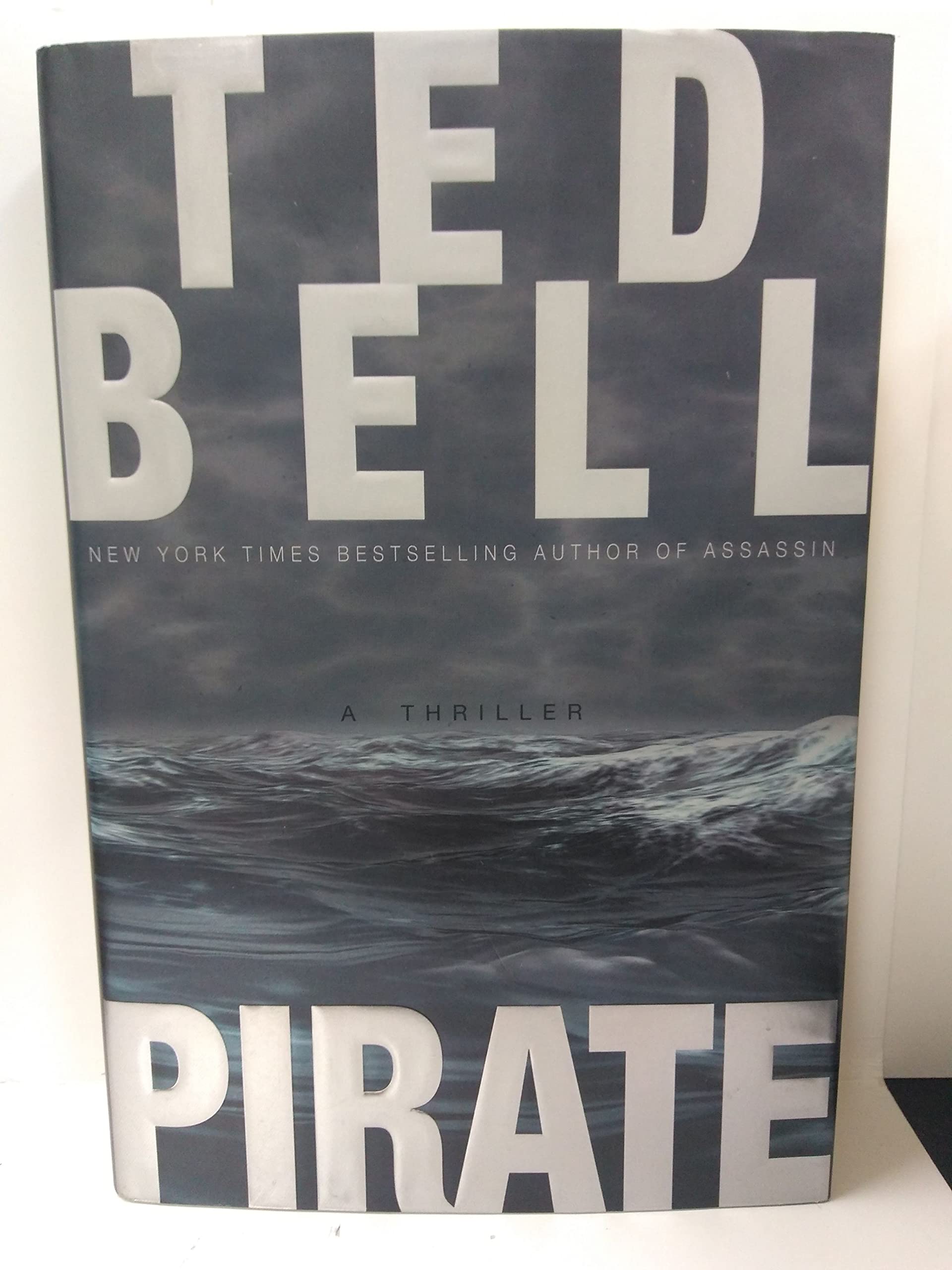 Pirate (Alexander Hawke, Book 3) used book depot