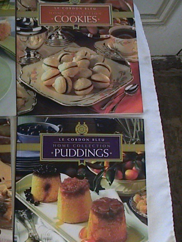 Le Cordon Bleu Home Collection: Soups used book depot