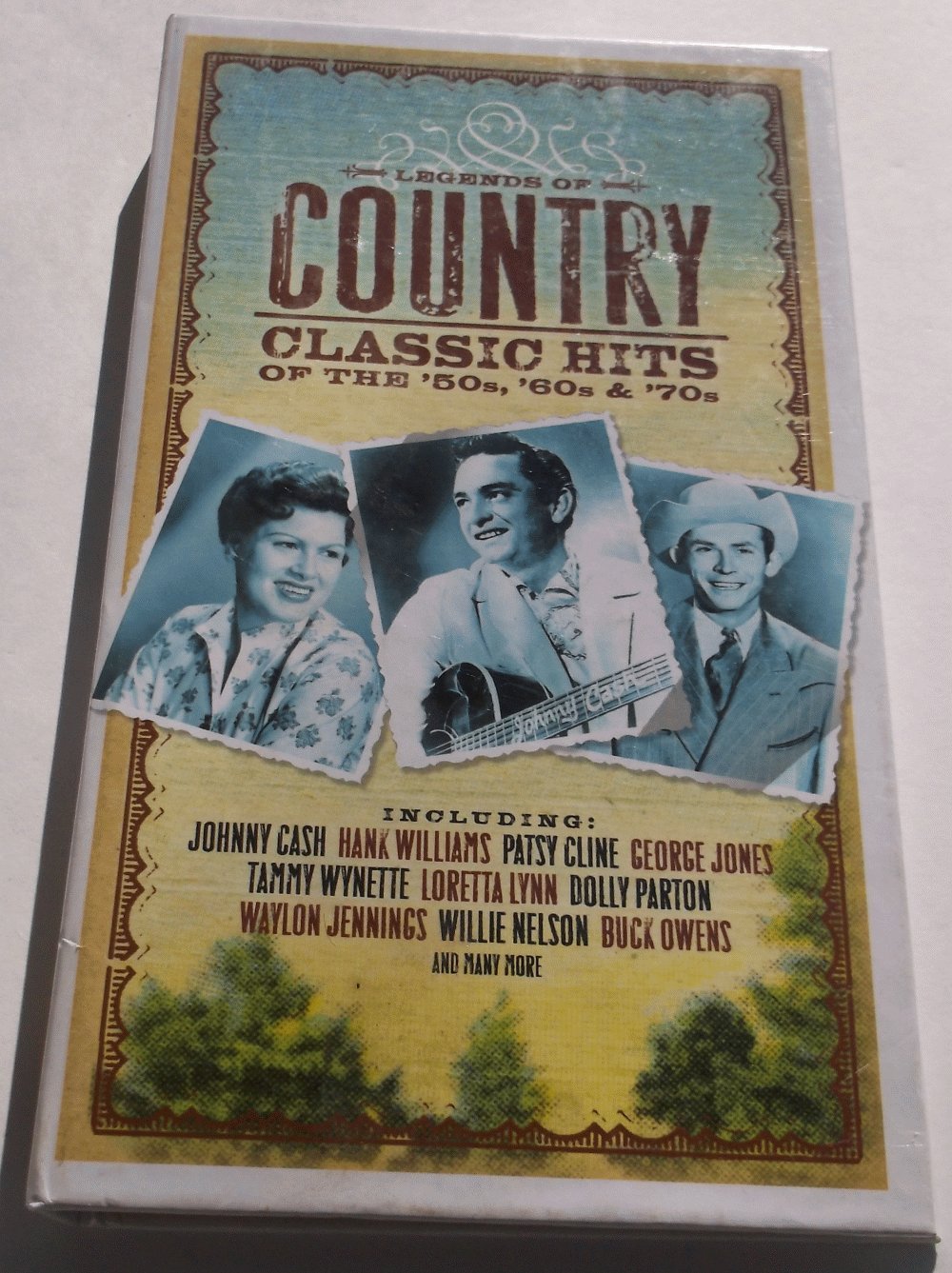 Legends of Country : Classic Hits of the 50's, 60's and 70's (3 CD BOX SET) + Bonus used book depot