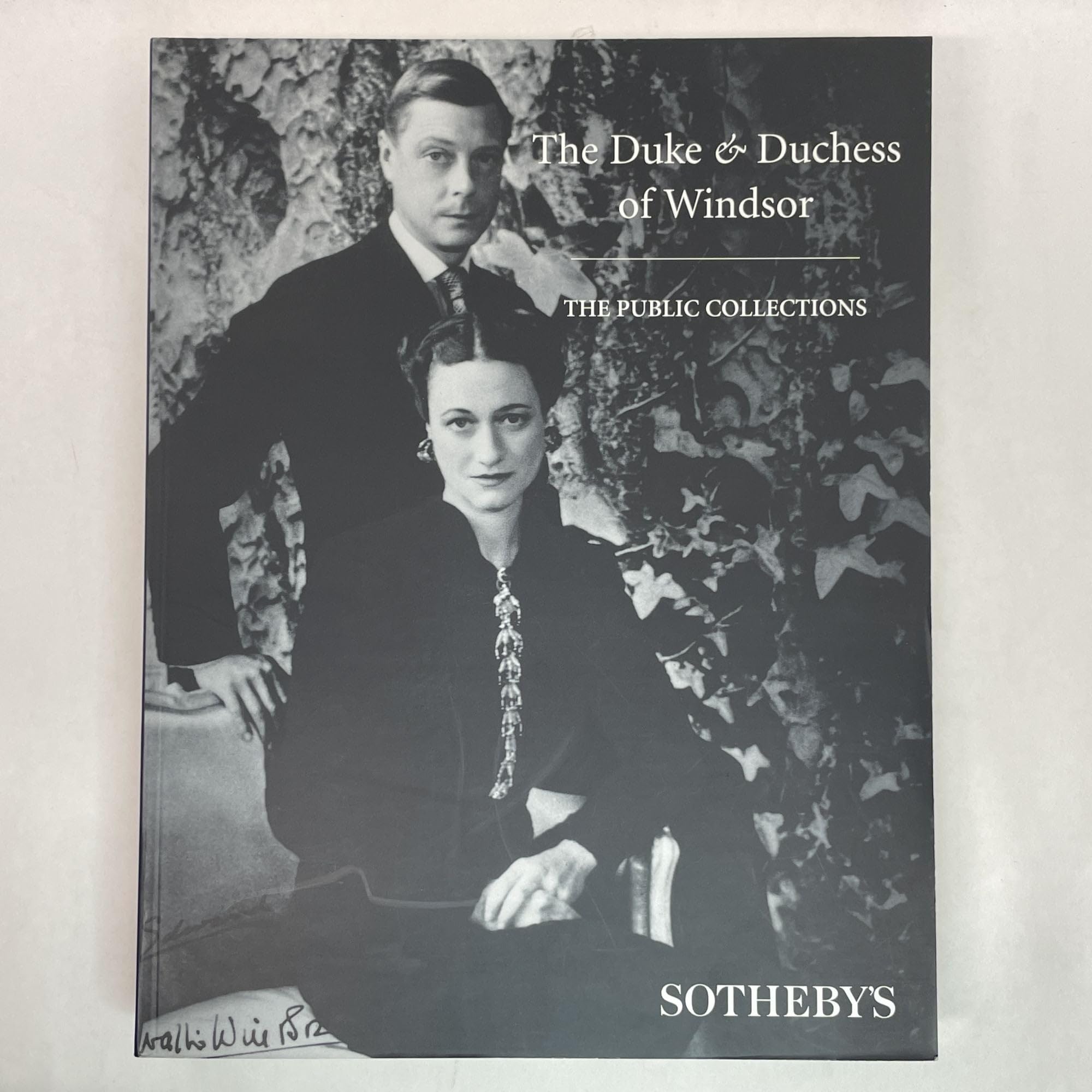 The Duke and Duchess of Windsor: The Private Collections and Public Collections used book depot