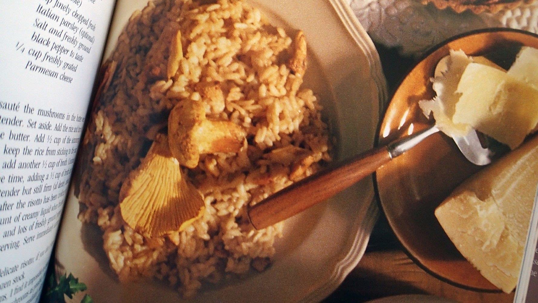 Good Friends, Great Dinners: 32 Glorious Menus for Casual Entertaining used book depot