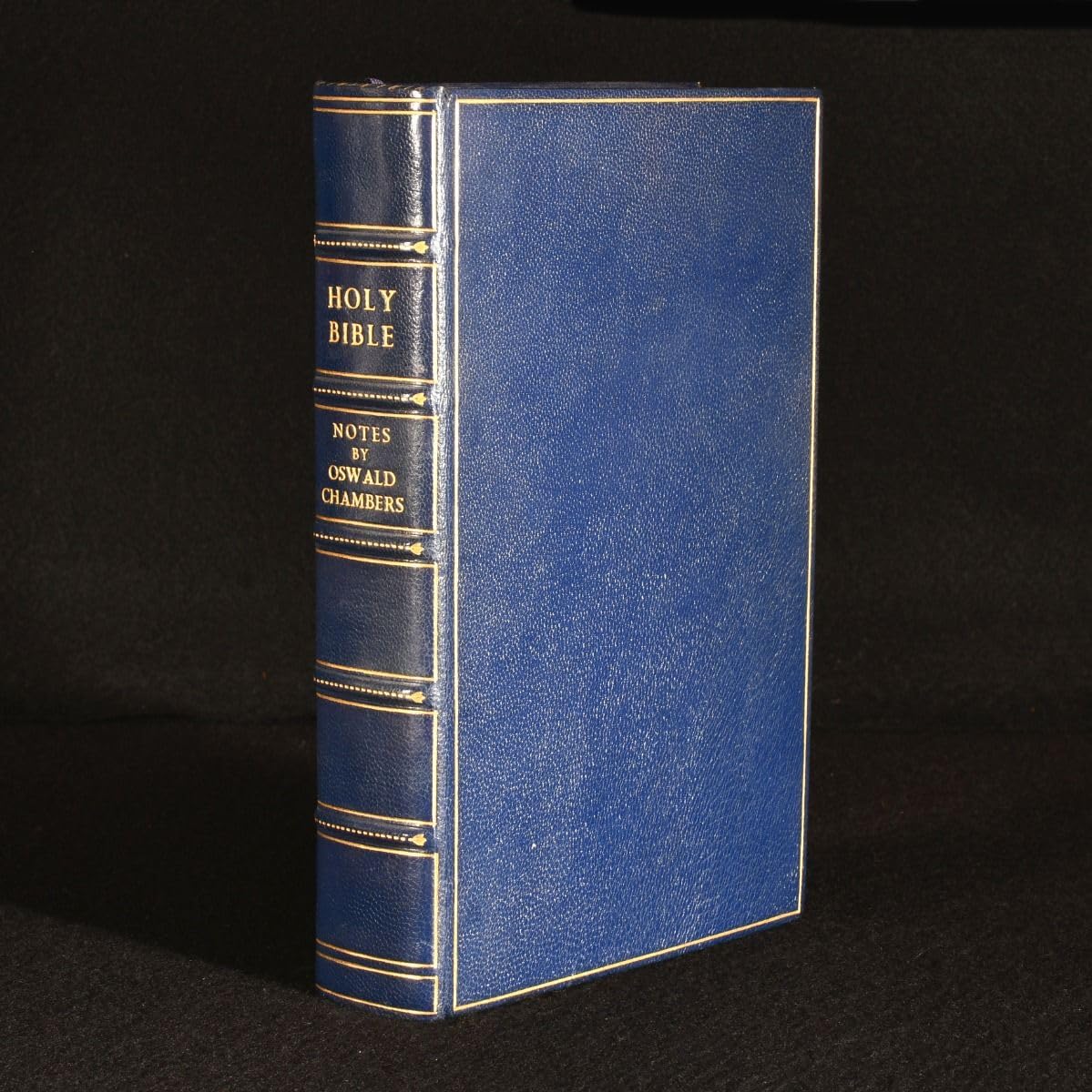 The Oswald Chambers Daily Devotional Bible: 365 Daily Readings from the Author of My Utmost for His Highest (New King James Version) used book depot