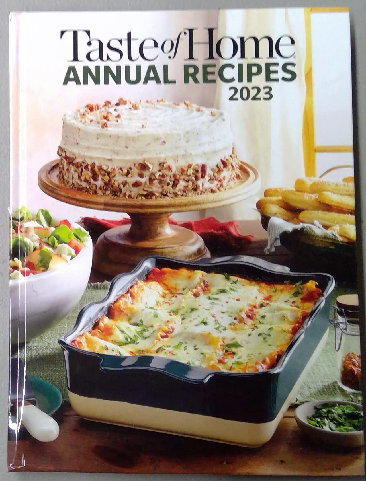 Taste of Home Annual Recipes 2023 used book depot