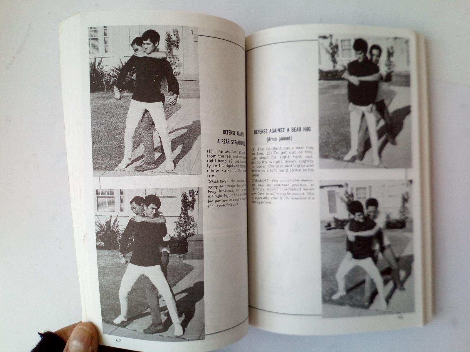 Bruce Lee's Fighting Method, Vol. 1 (1) used book depot