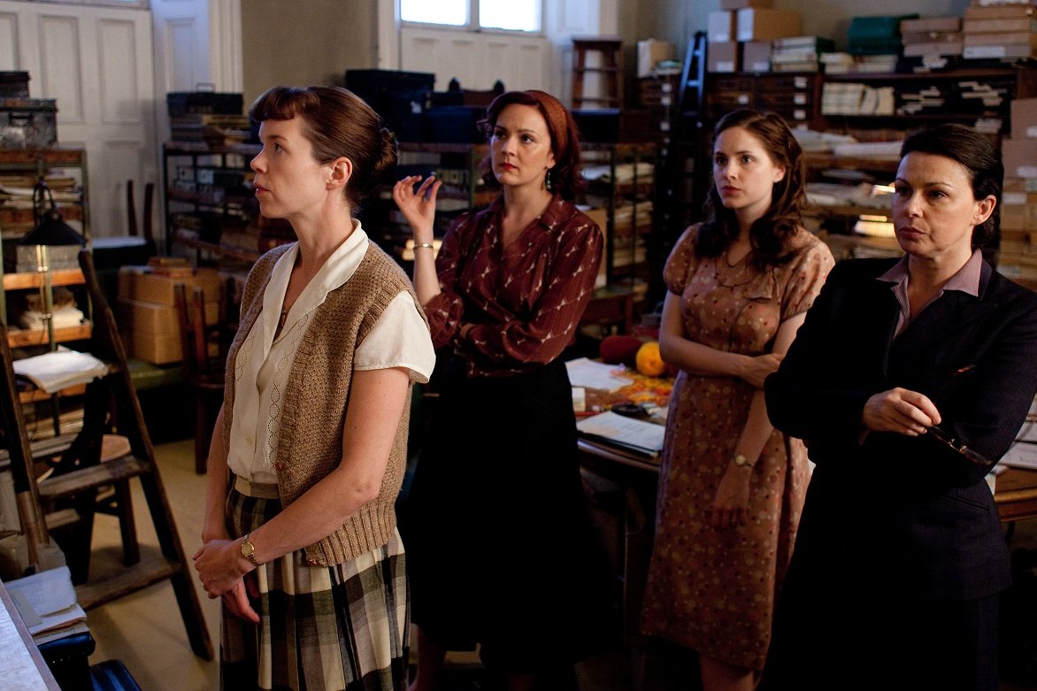 The Bletchley Circle: Cracking a Killer's Code used book depot