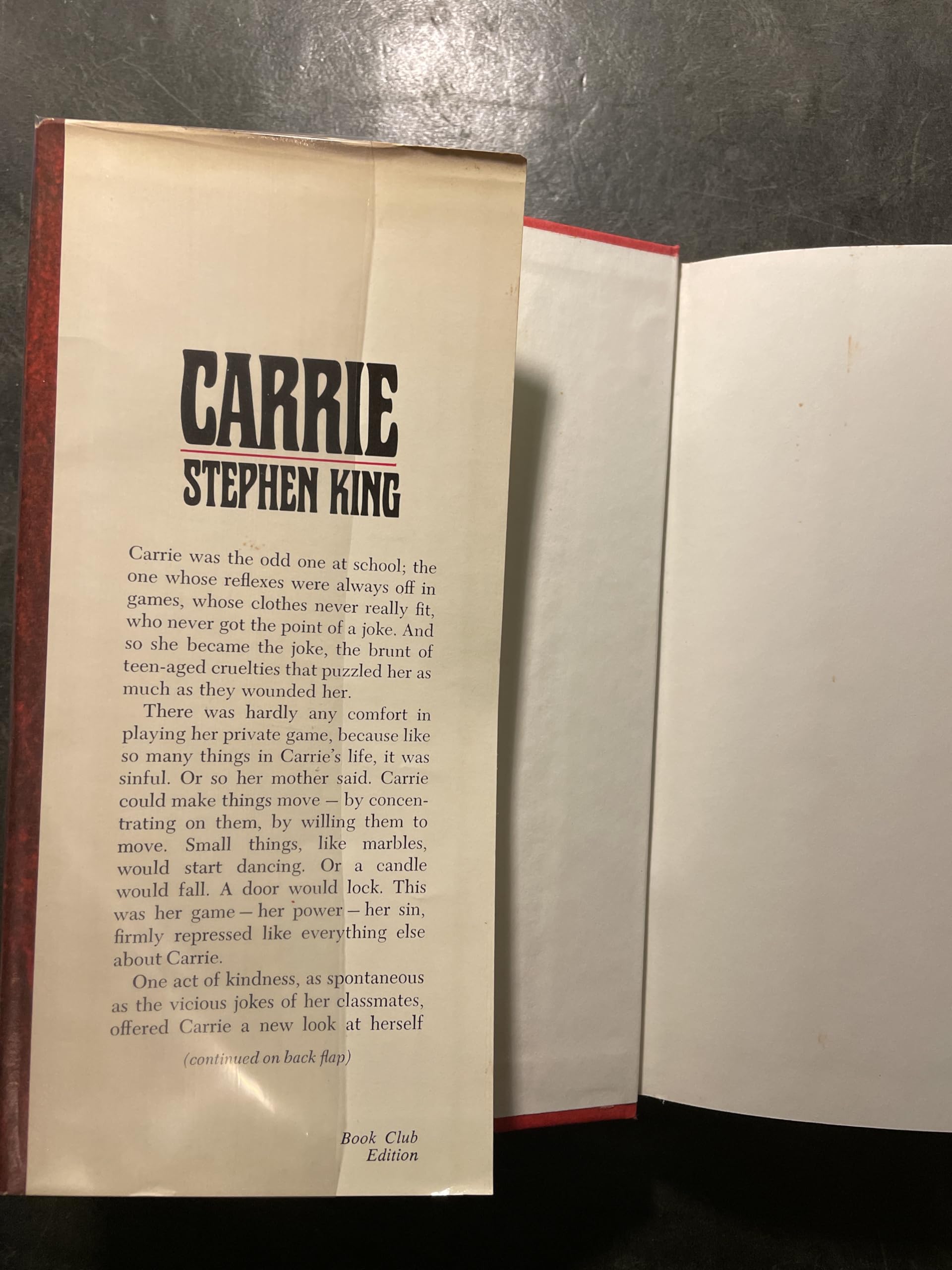 Rare Carrie by Stephen King (1974) Original Hardcover Book Club Edition used book depot