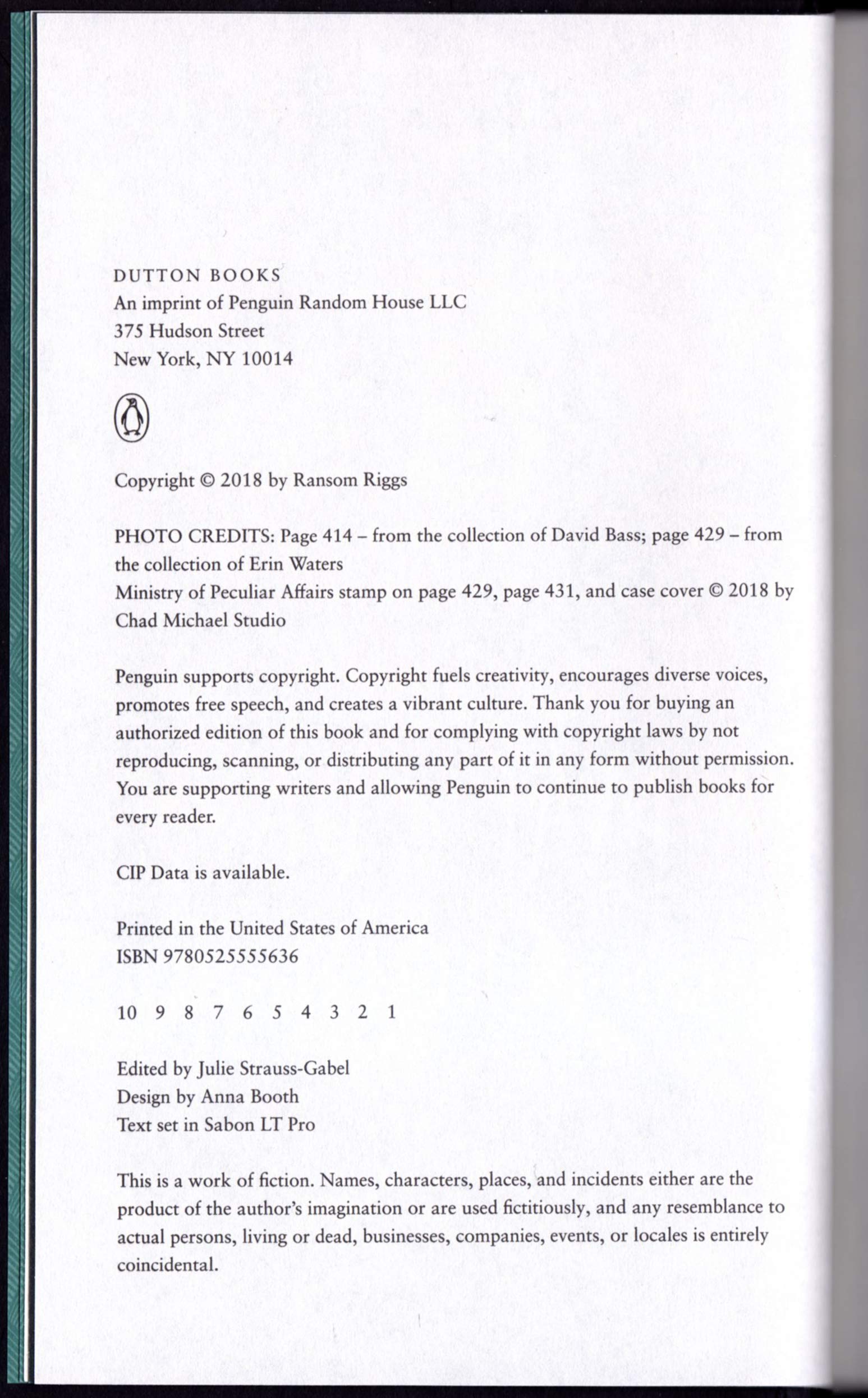 A Map of Days: Target Exclusive (Miss Peregrine's Peculiar Children, 4)