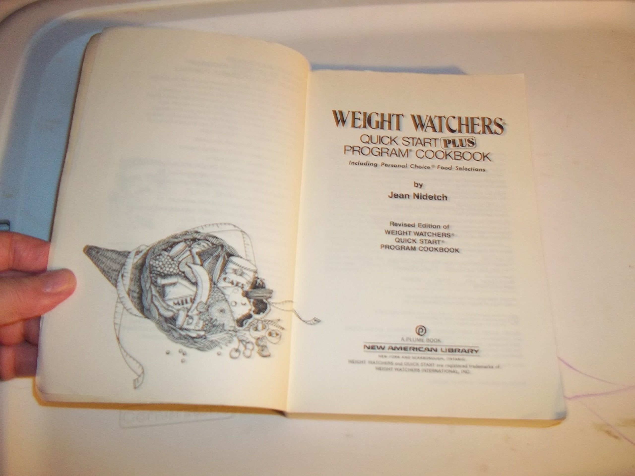 Weight Watchers Quick Start Plus Program Cookbook (Including Personal Choice Food Selections) used book depot