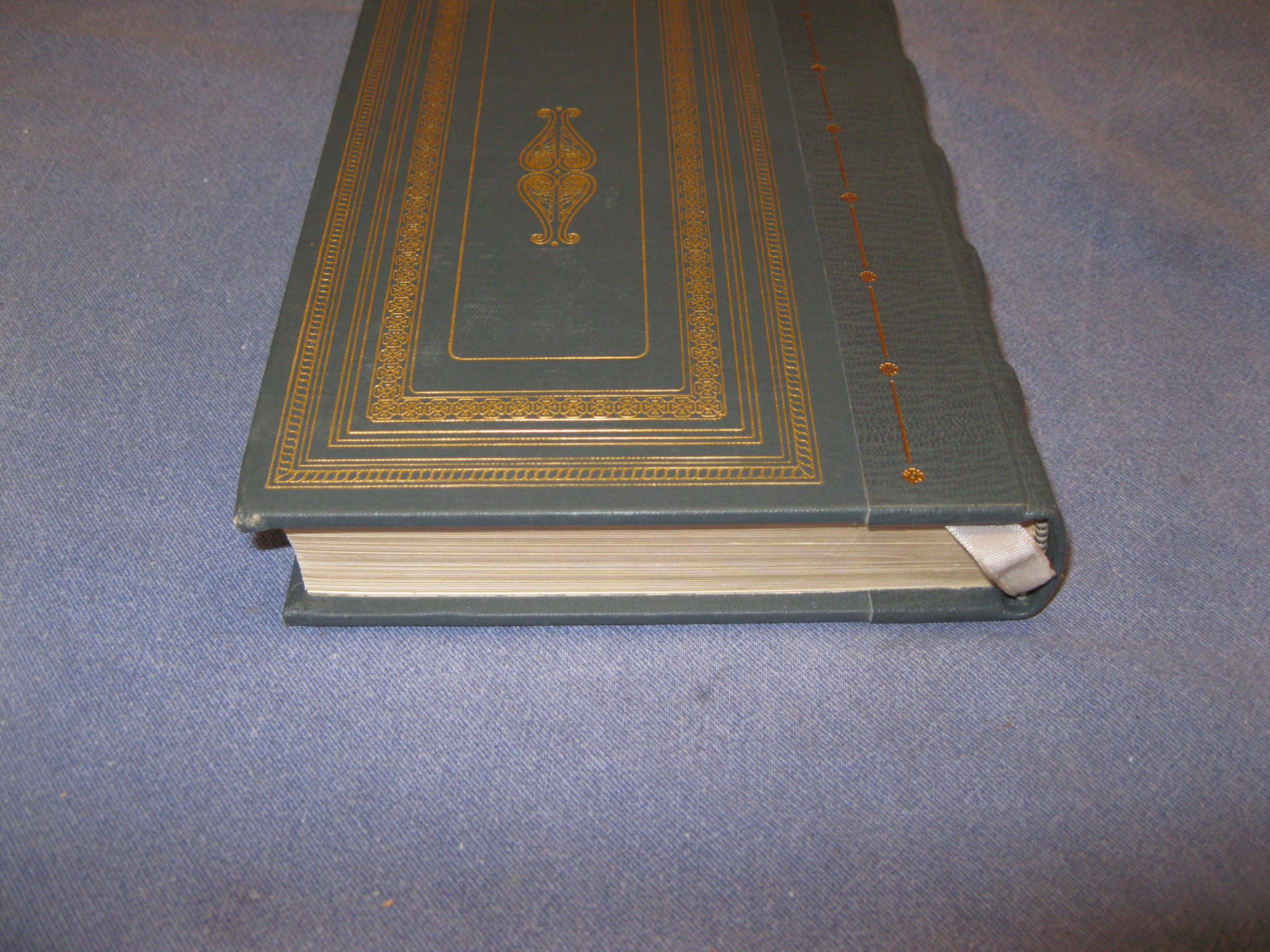 Rare Virgil, translation Of John Dryden / FRANKLIN LIBRARY THE AENEID 1982 used book depot