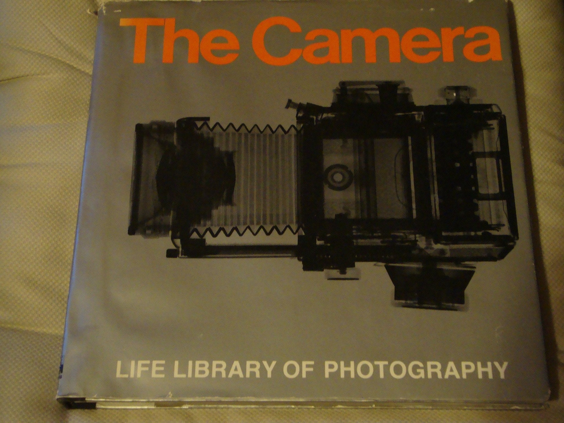The Camera (Life Library of Photography) used book depot