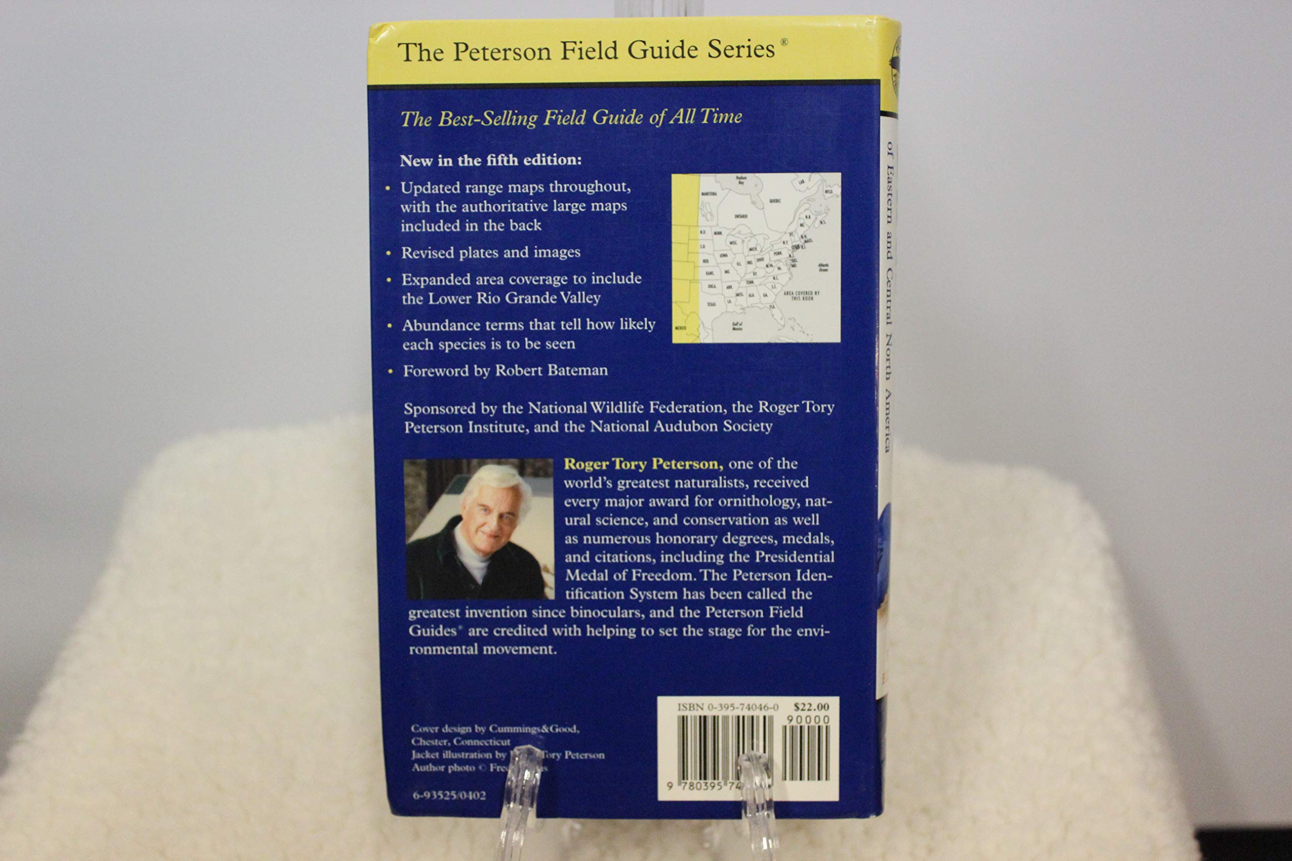 A Peterson Field Guide to the Birds of Eastern and Central North America (Peterson Field Guides) used book depot