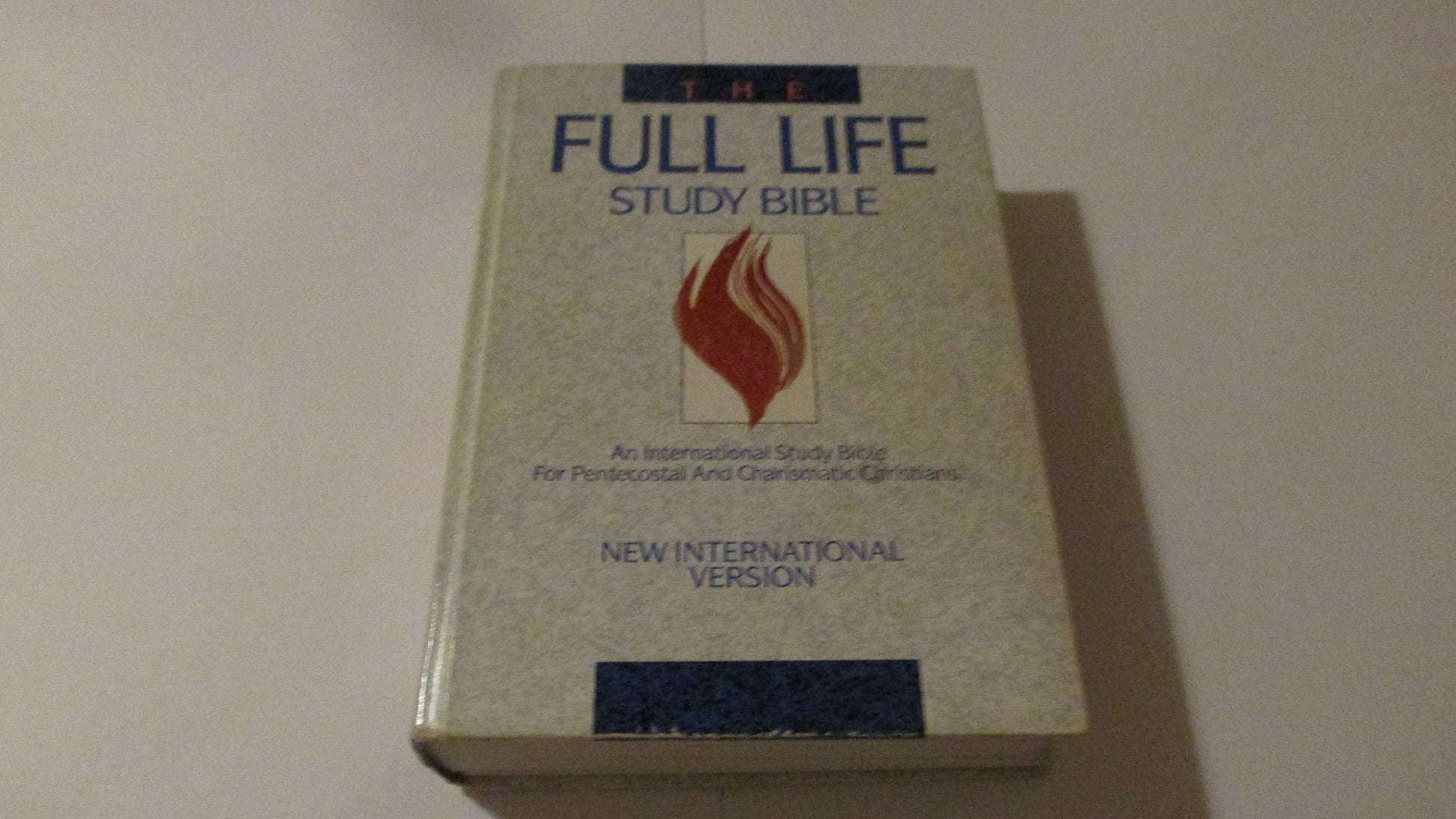 NIV Full Life Study Bible used book depot