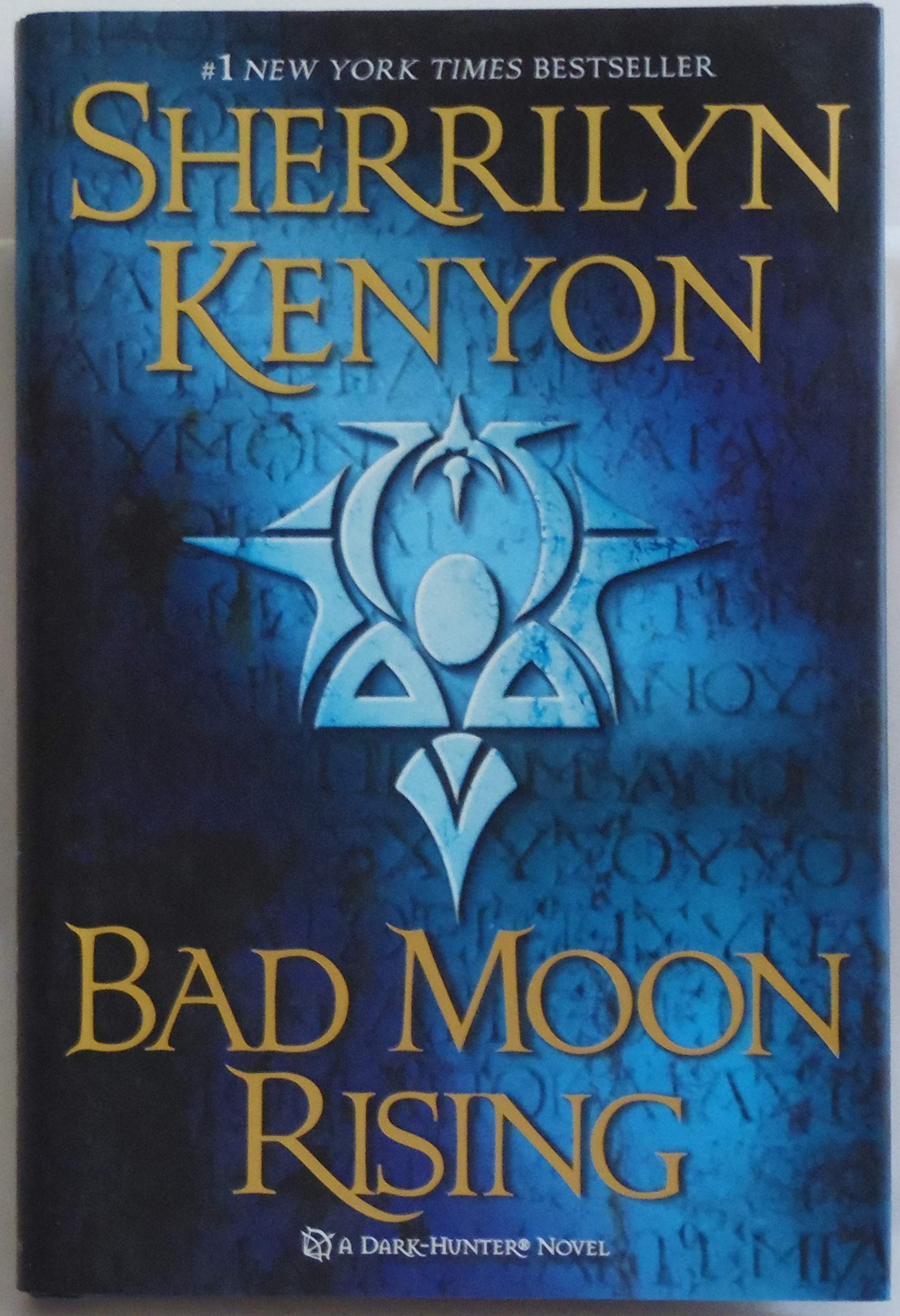 Bad Moon Rising: A Dark-Hunter Novel (Dark-Hunter Novels) used book depot