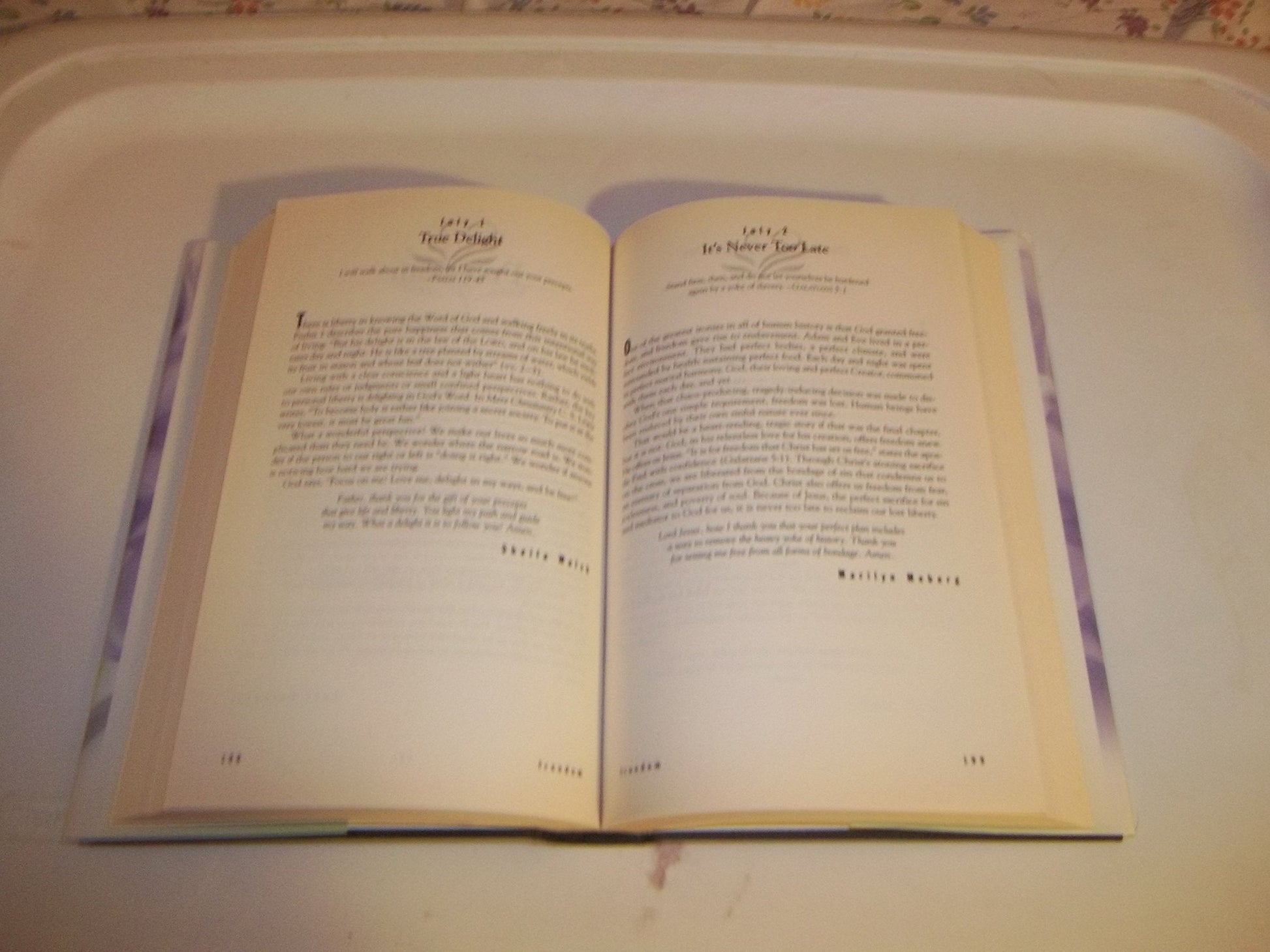 The Women of Faith Daily Devotional used book depot