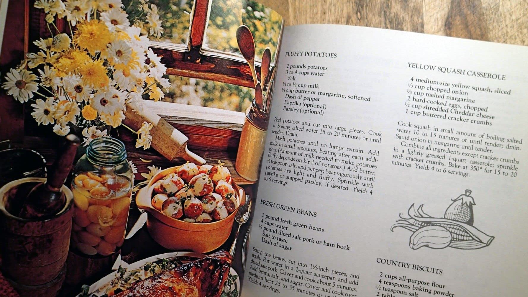 The dinner & supper cookbook: Complete menus, recipes & tips