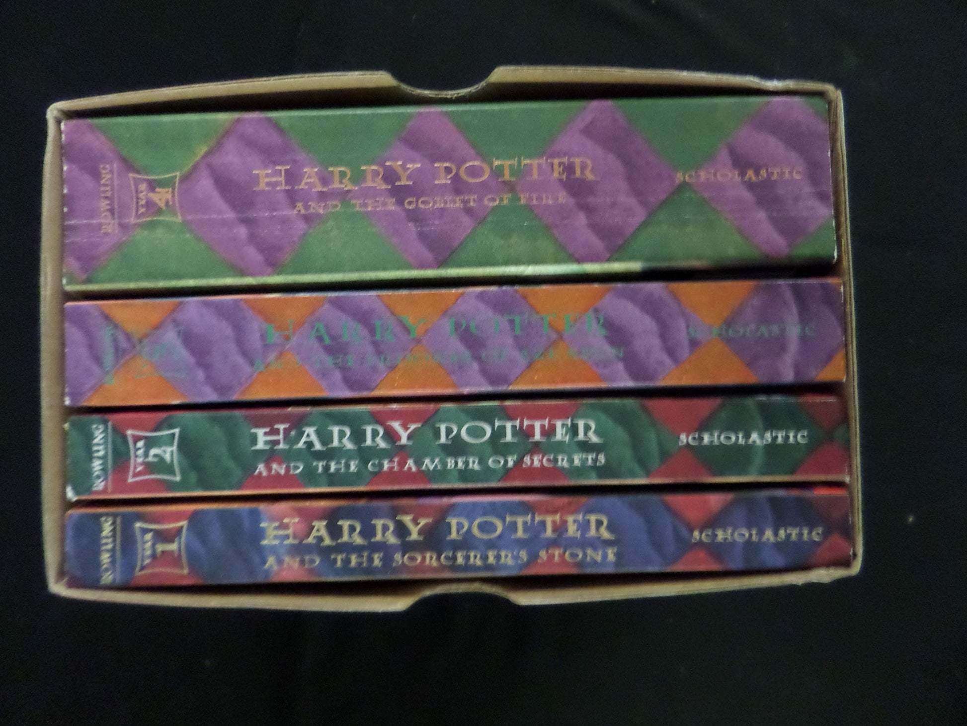 Harry Potter Boxset 1-4 used book depot