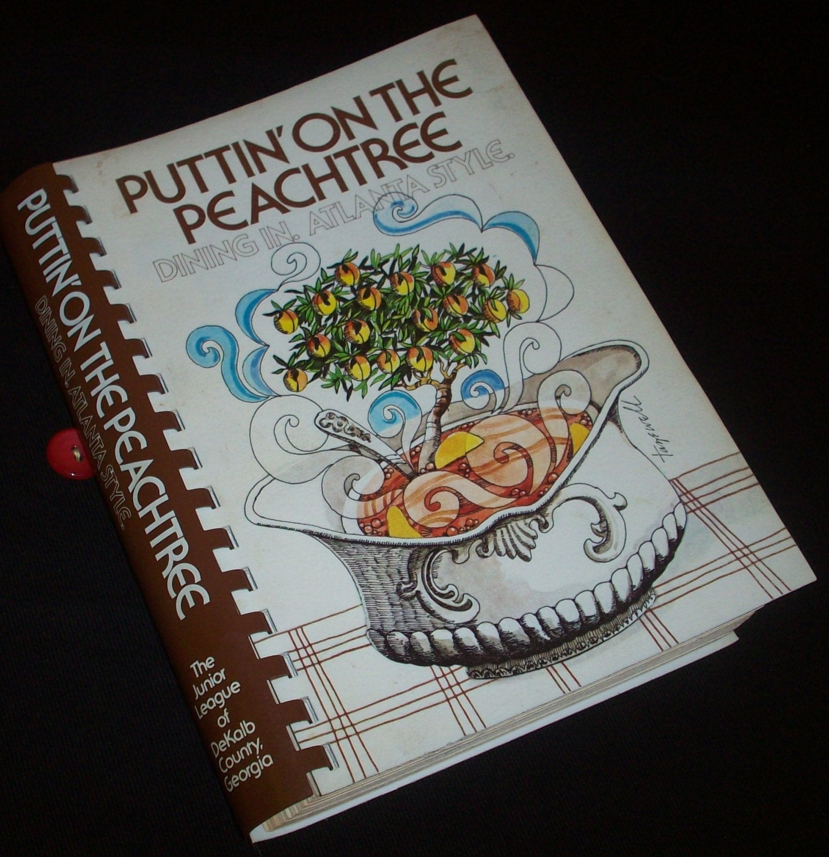 Puttin' on the Peachtree: Dining In, Atlanta Style used book depot
