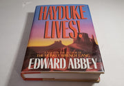 Hayduke Lives!: A Novel