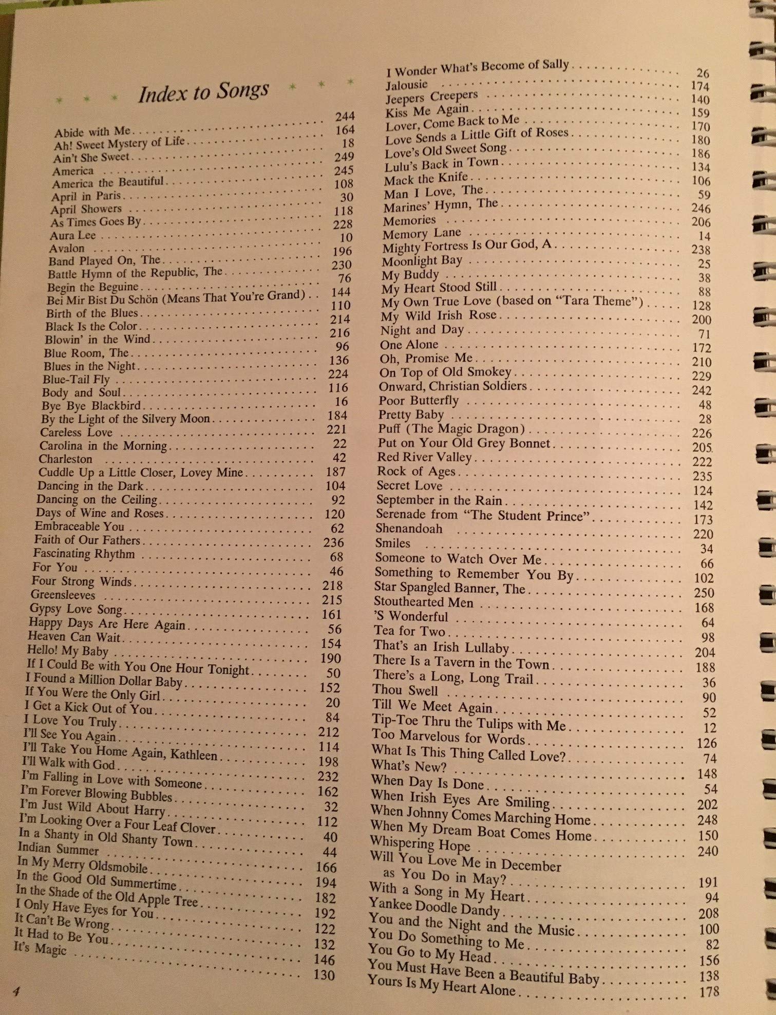 Reader's Digest: Family Songbook used book depot