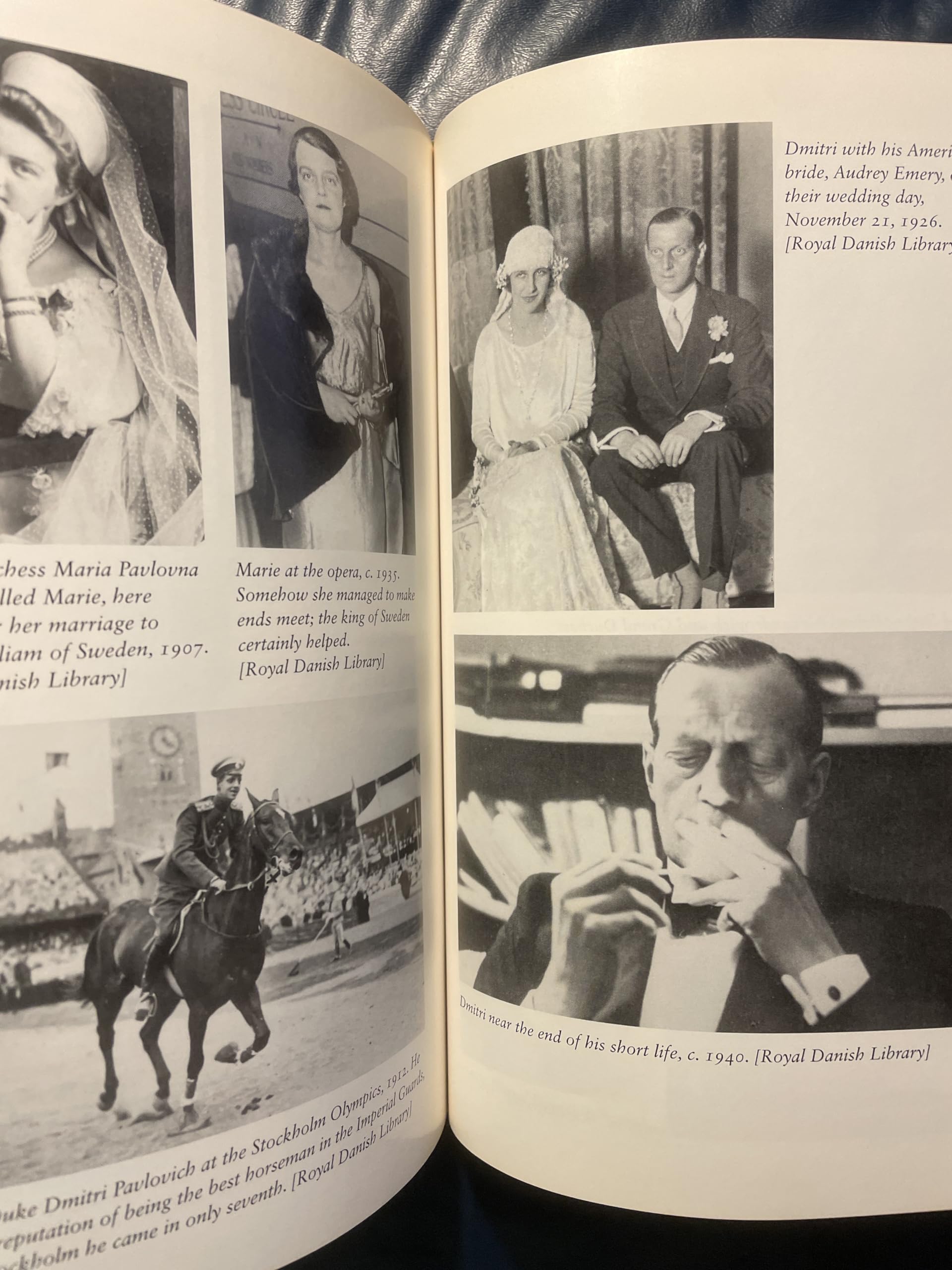 The Flight Of The Romanovs: A Family Saga used book depot