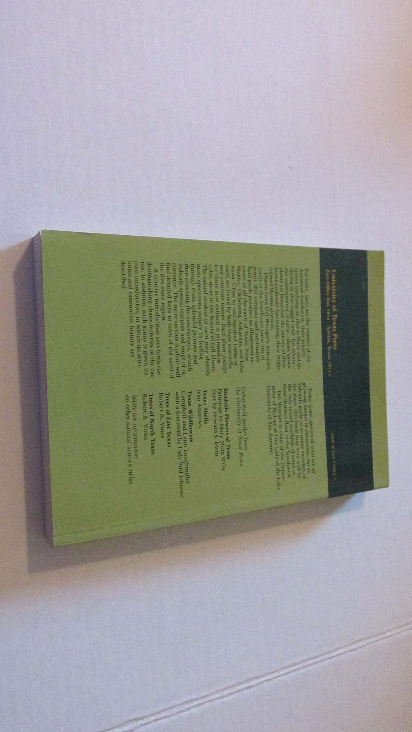 Cacti of Texas and Neighboring States: A Field Guide used book depot