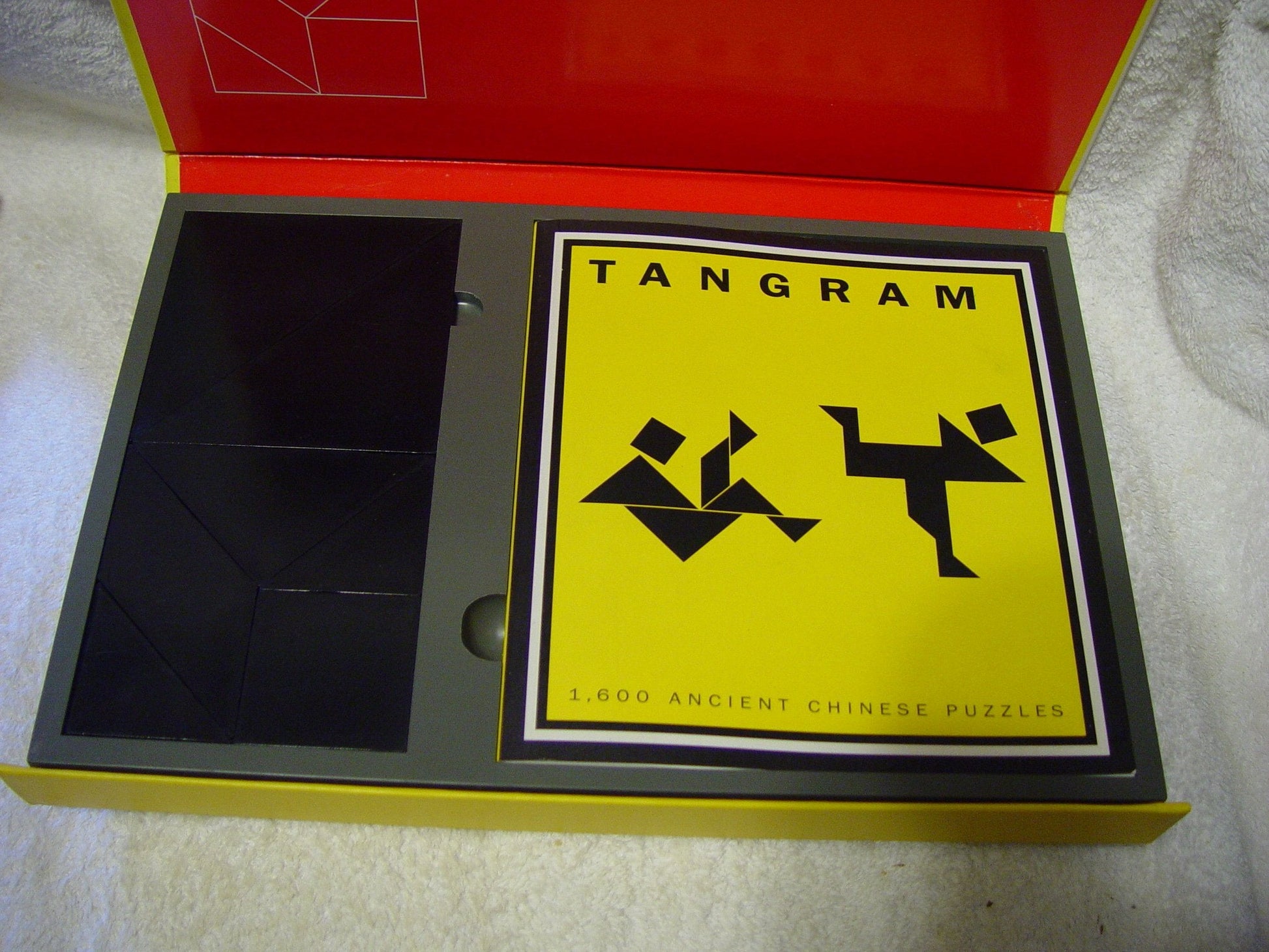 Tangram: The Ancient Chinese Puzzle used book depot