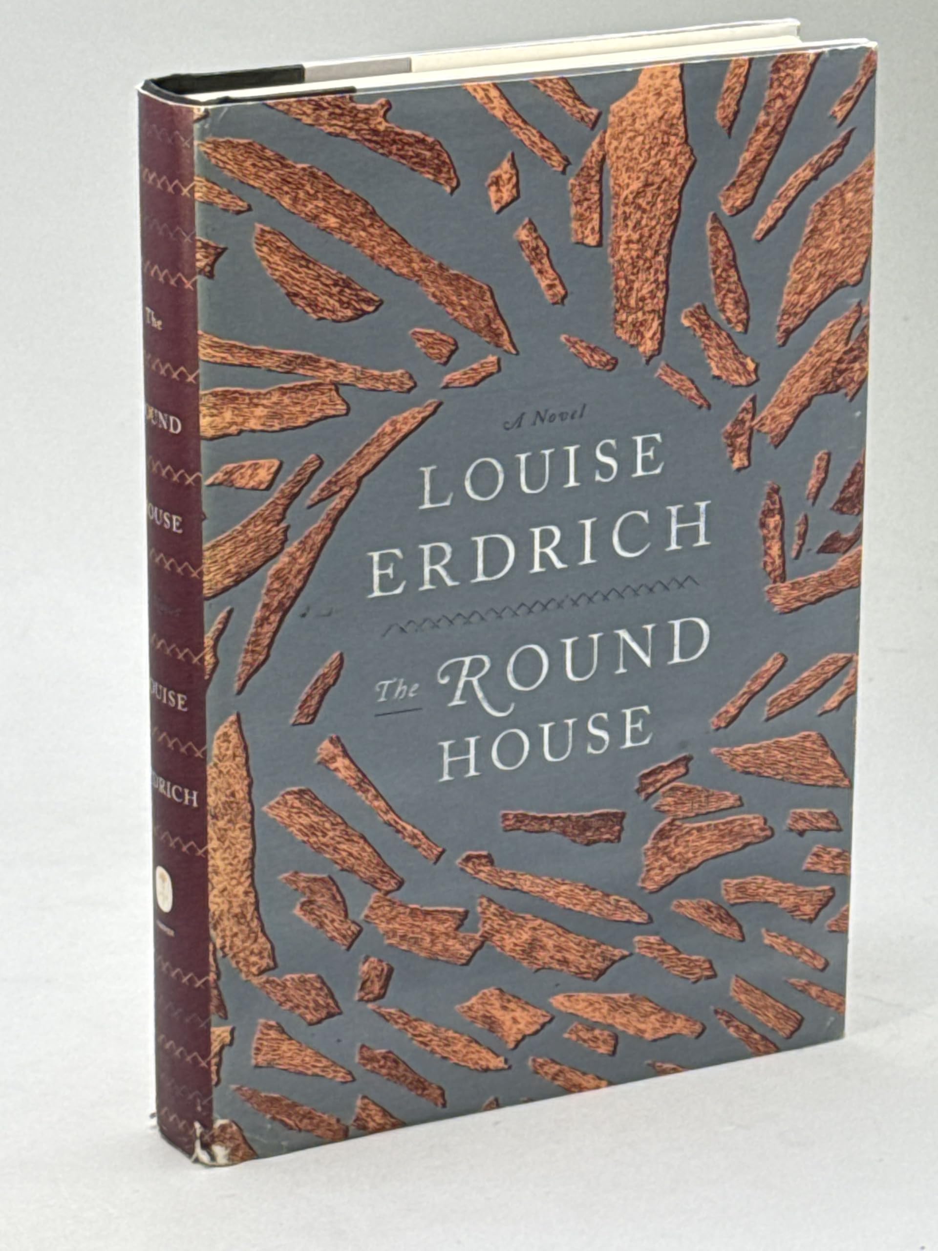 The Round House: National Book Award Winning Fiction