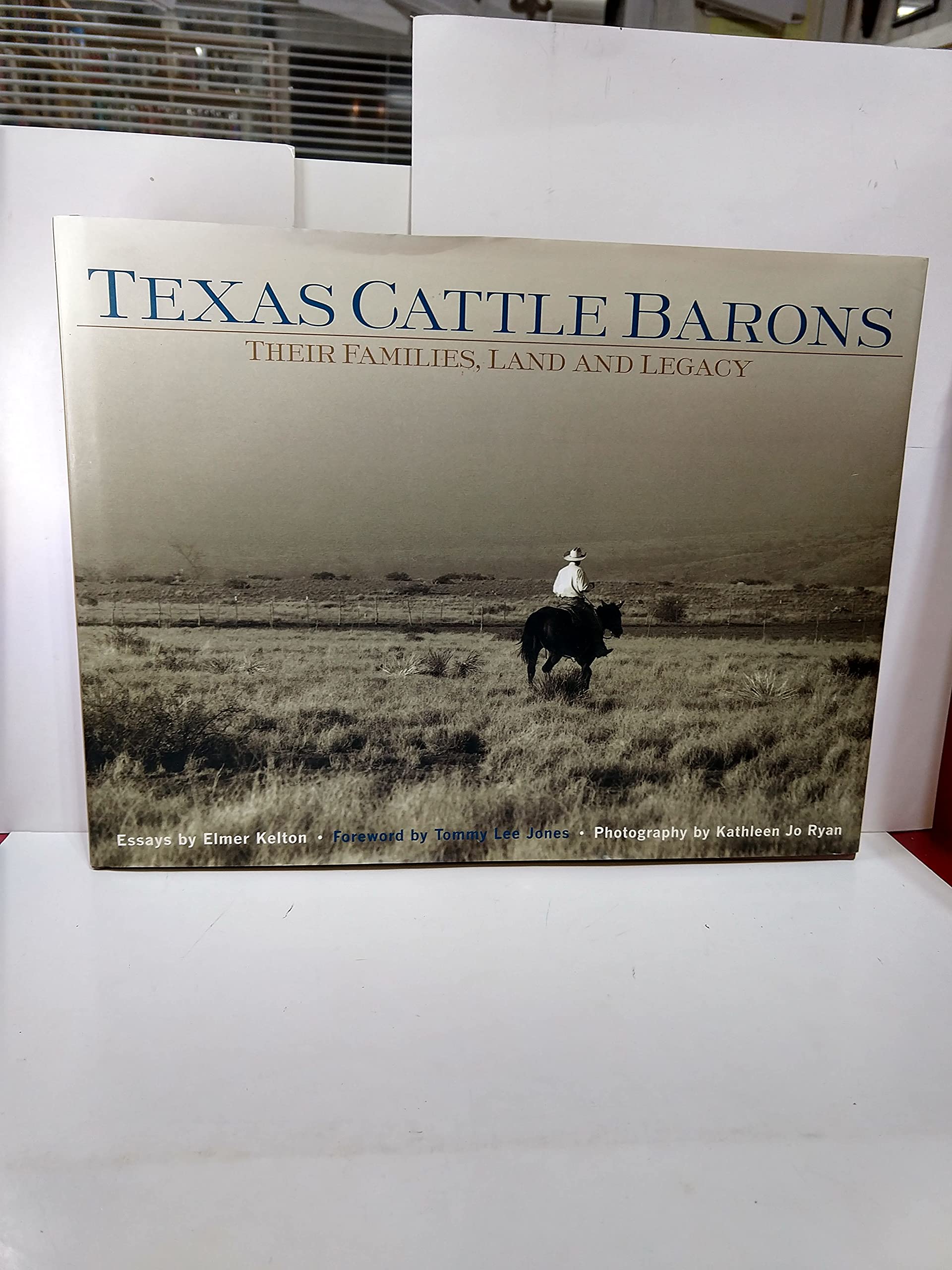 Texas Cattle Barons: Their Families, Land and Legacy used book depot