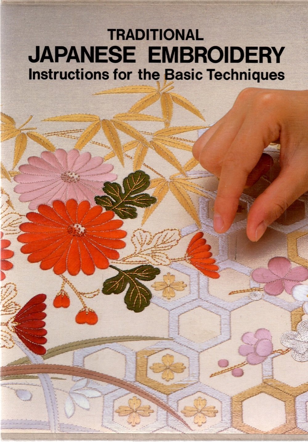 Traditional Japanese Embroidery: Instructions for the Basic Techniques used book depot